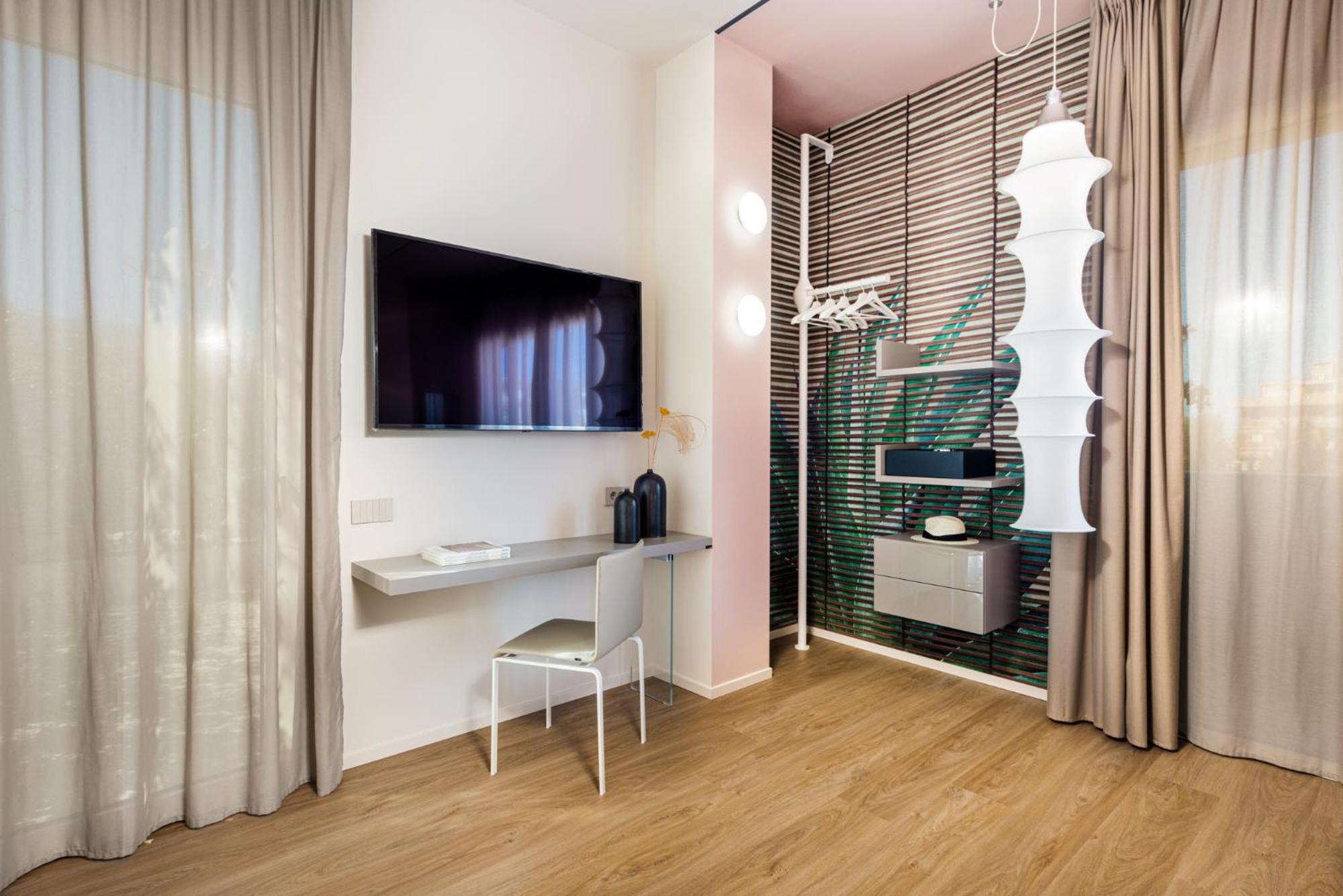 Suite with Terrace photo 3