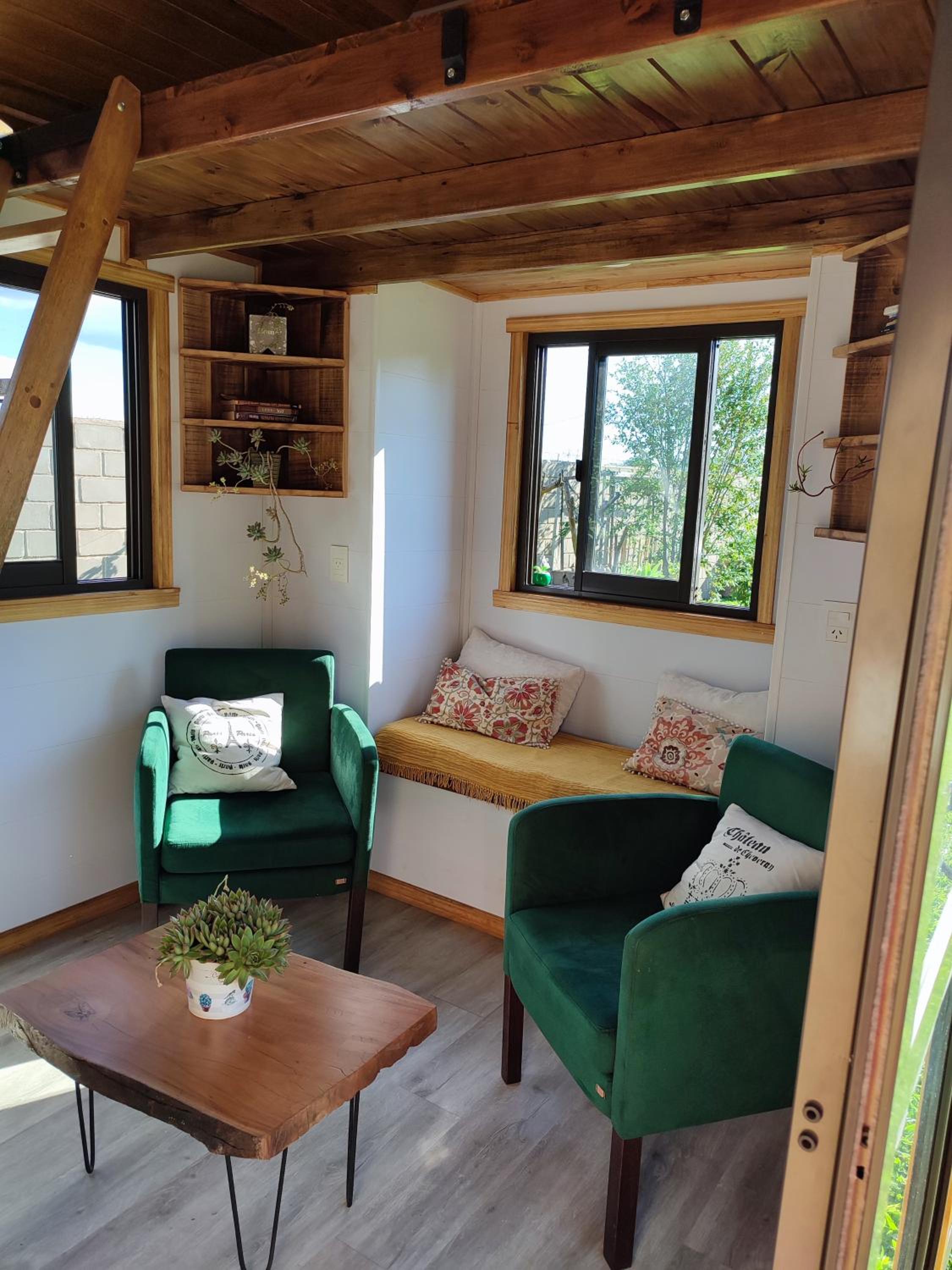 Mobile Home photo 1