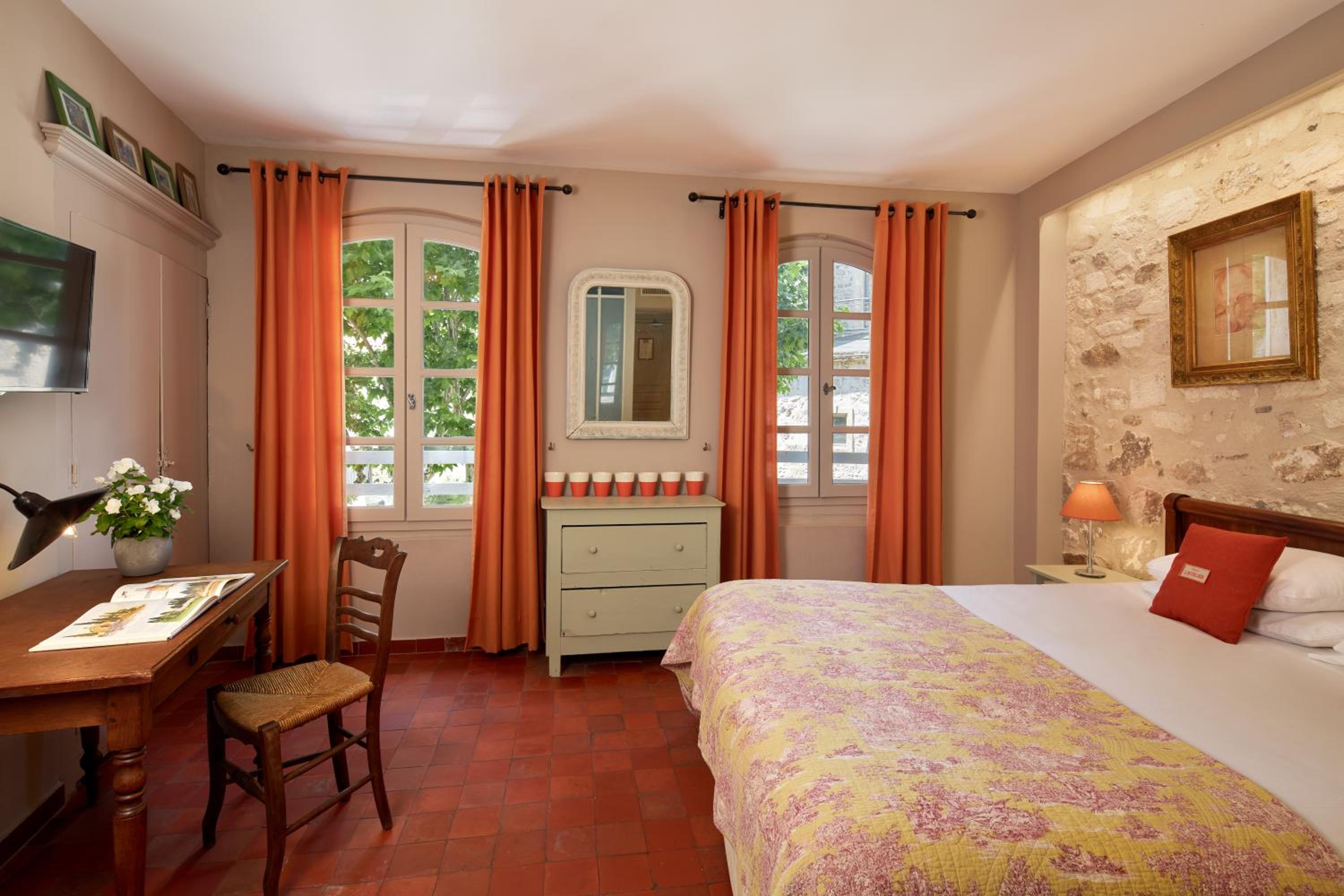 Superior Double or Twin Room photo 2