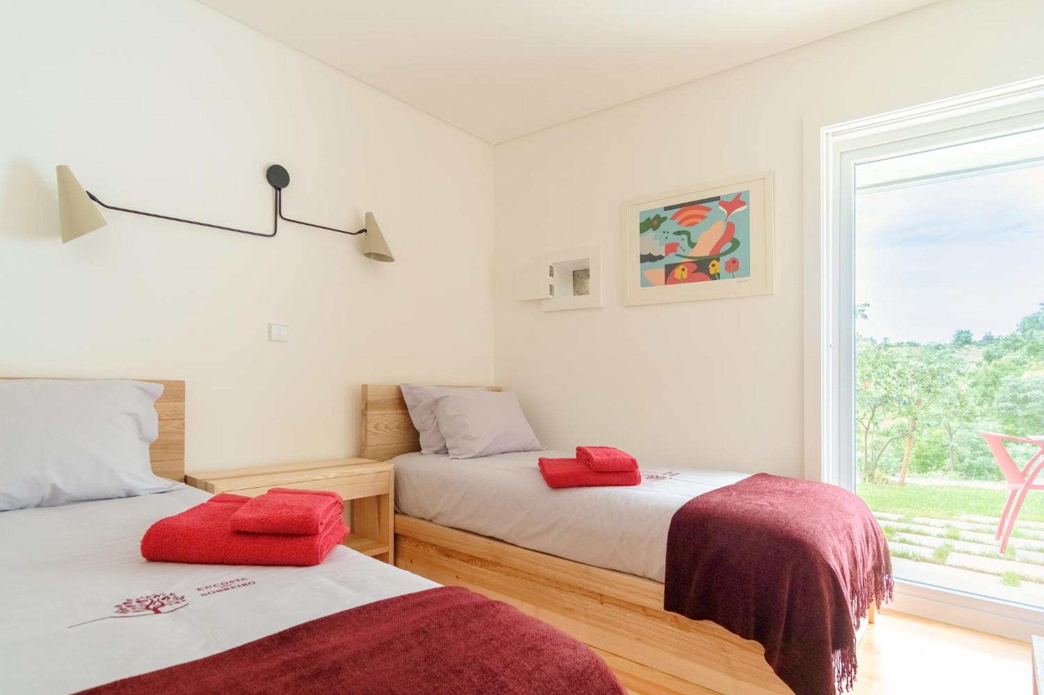 Two-Bedroom House - Photo 5