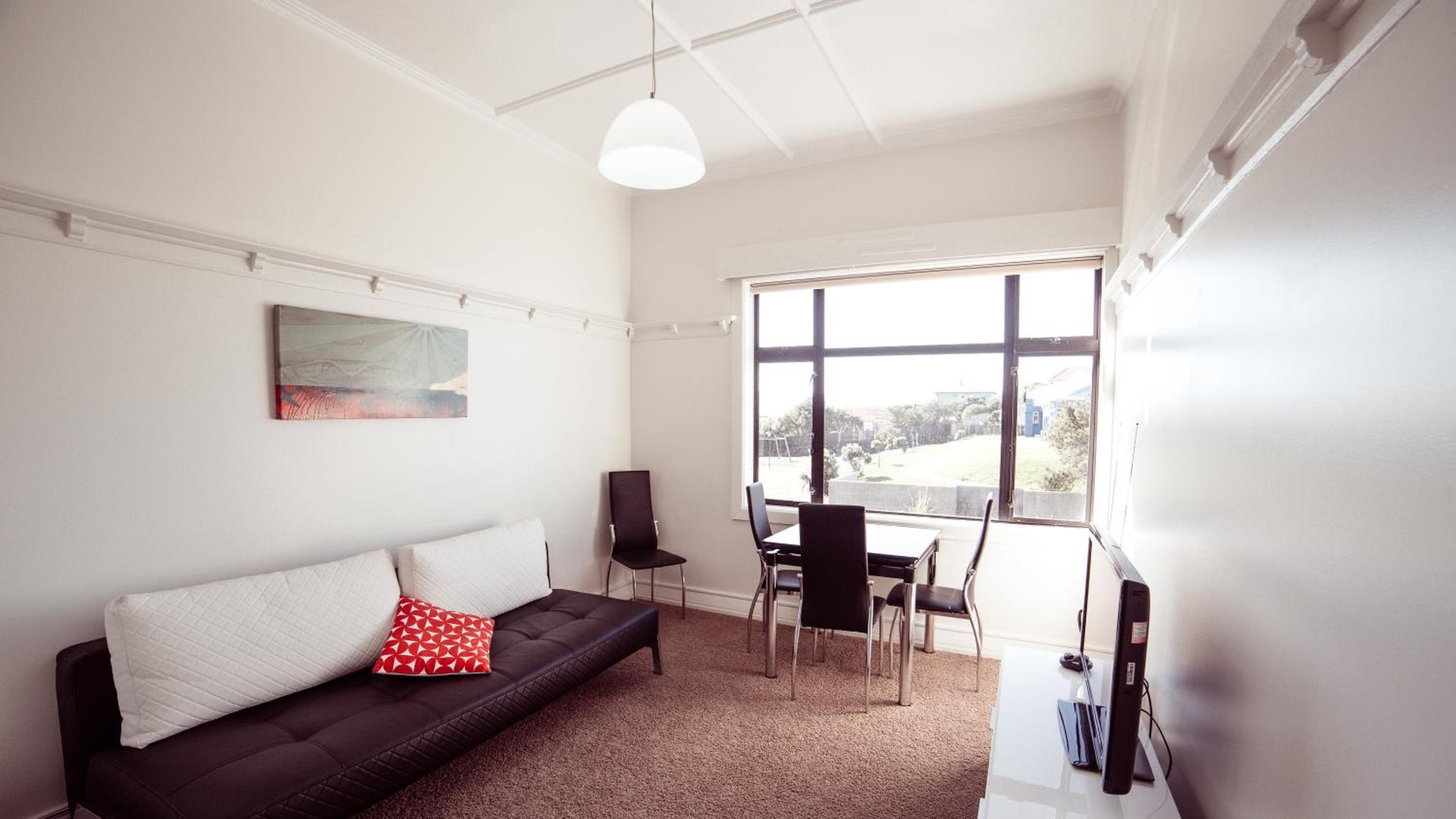 One-Bedroom Apartment with Sea View