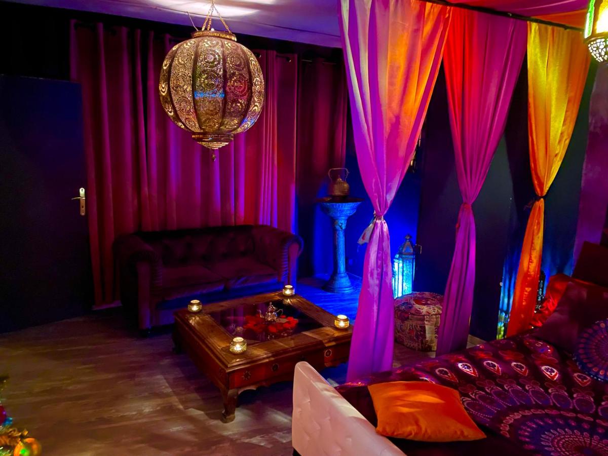 Deluxe Room - Photo 12
