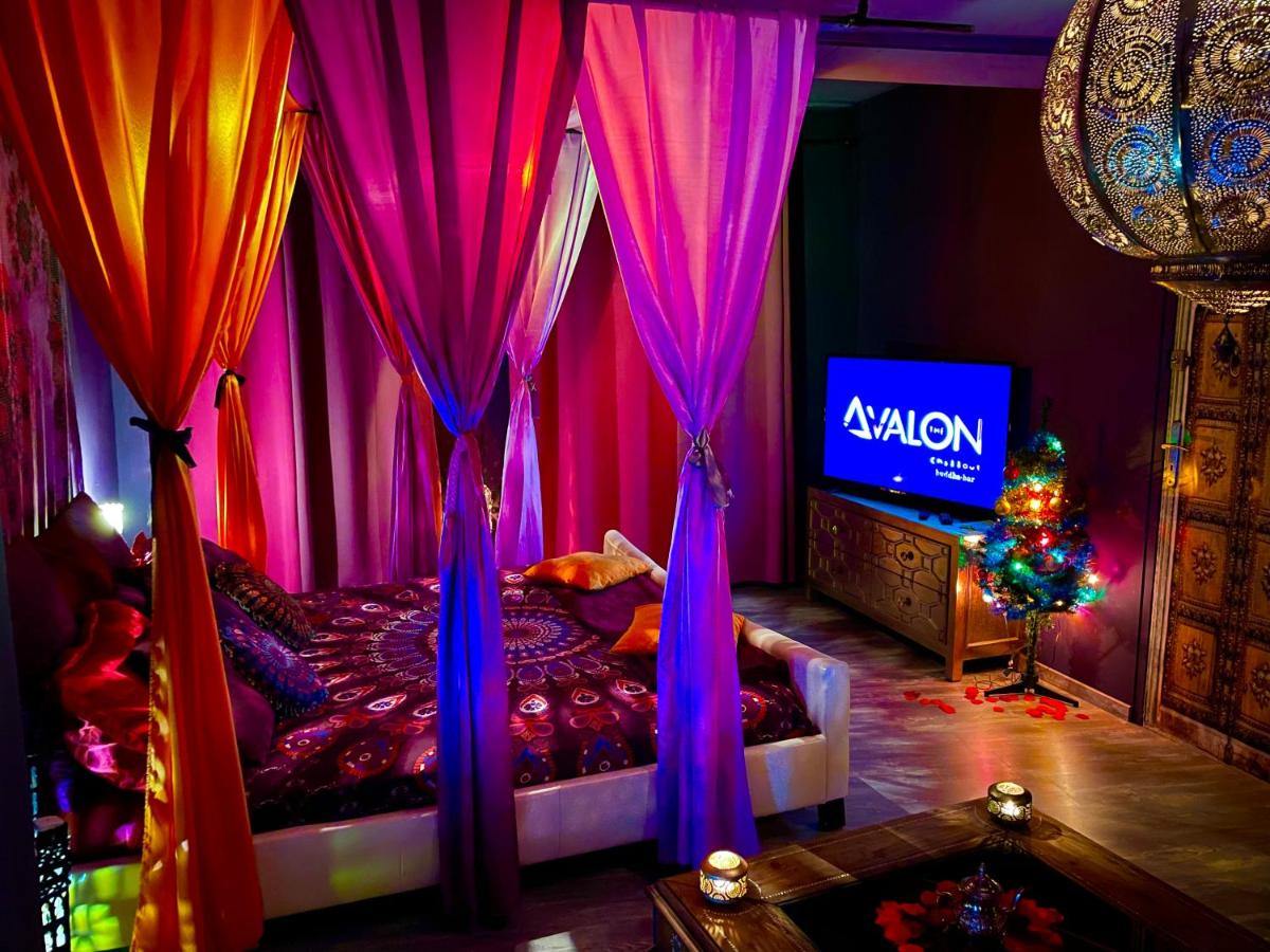 Deluxe Room - Photo 17