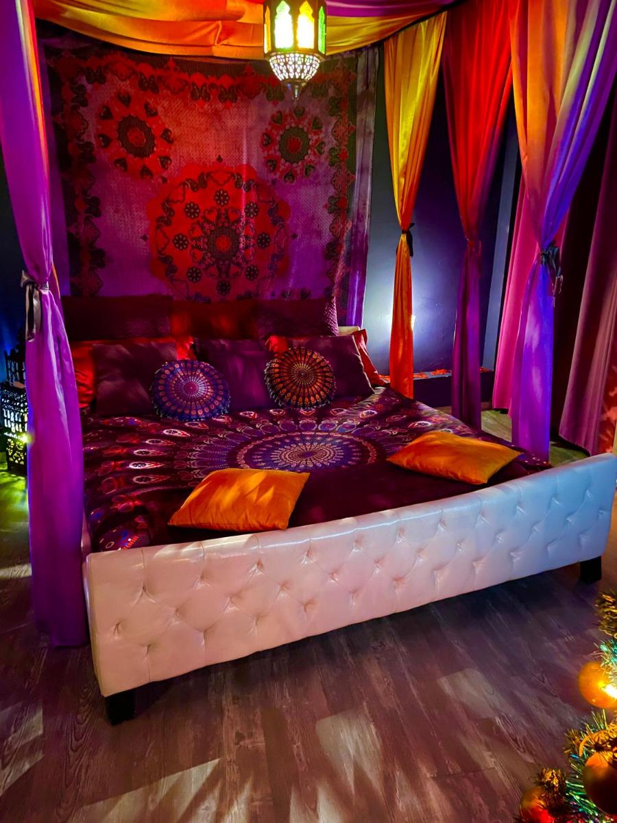 Deluxe Room - Photo 13