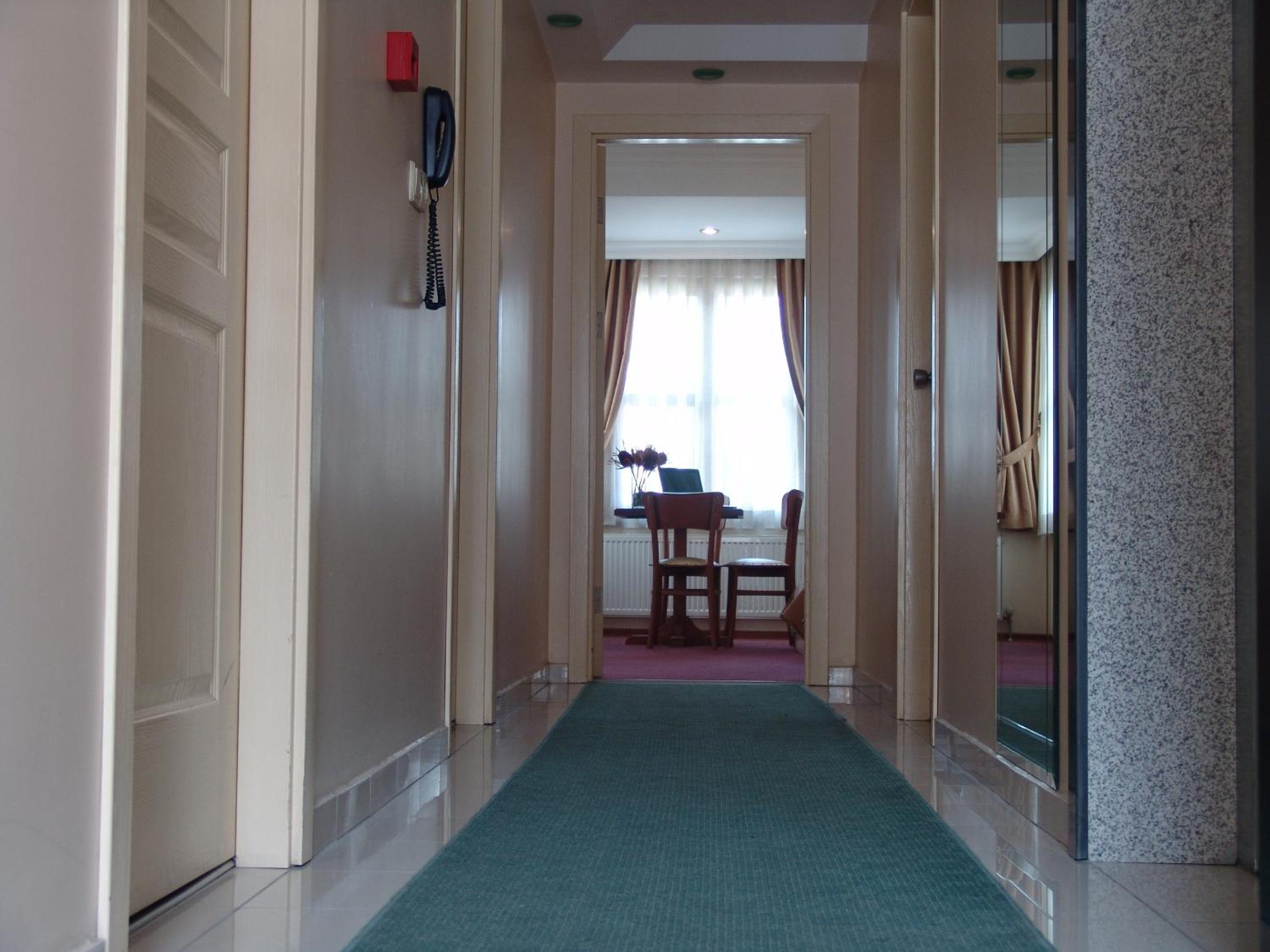 Triple Room photo 1