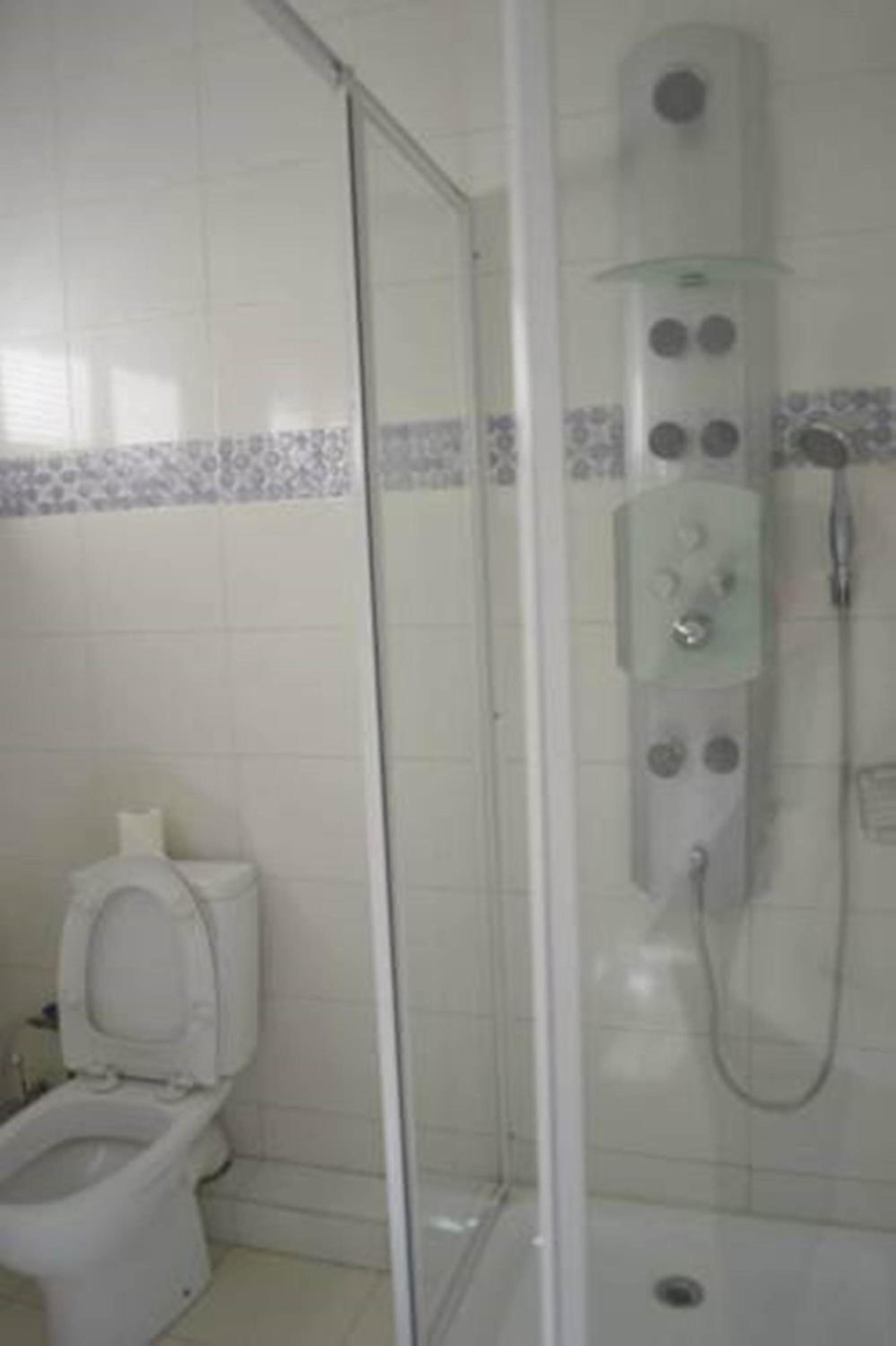 Standard Double or Twin Room photo 1