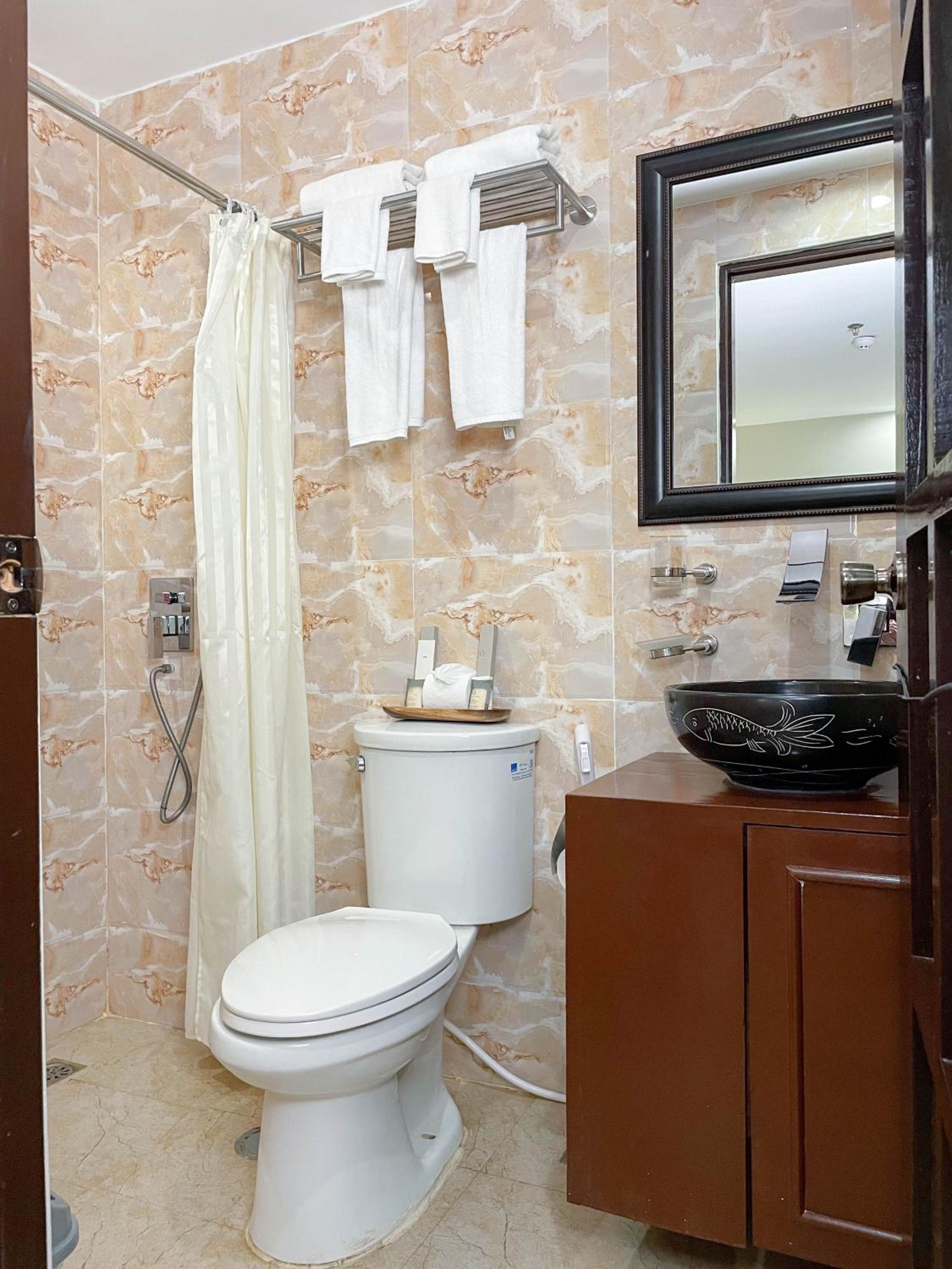 Standard Double Room - Photo 6