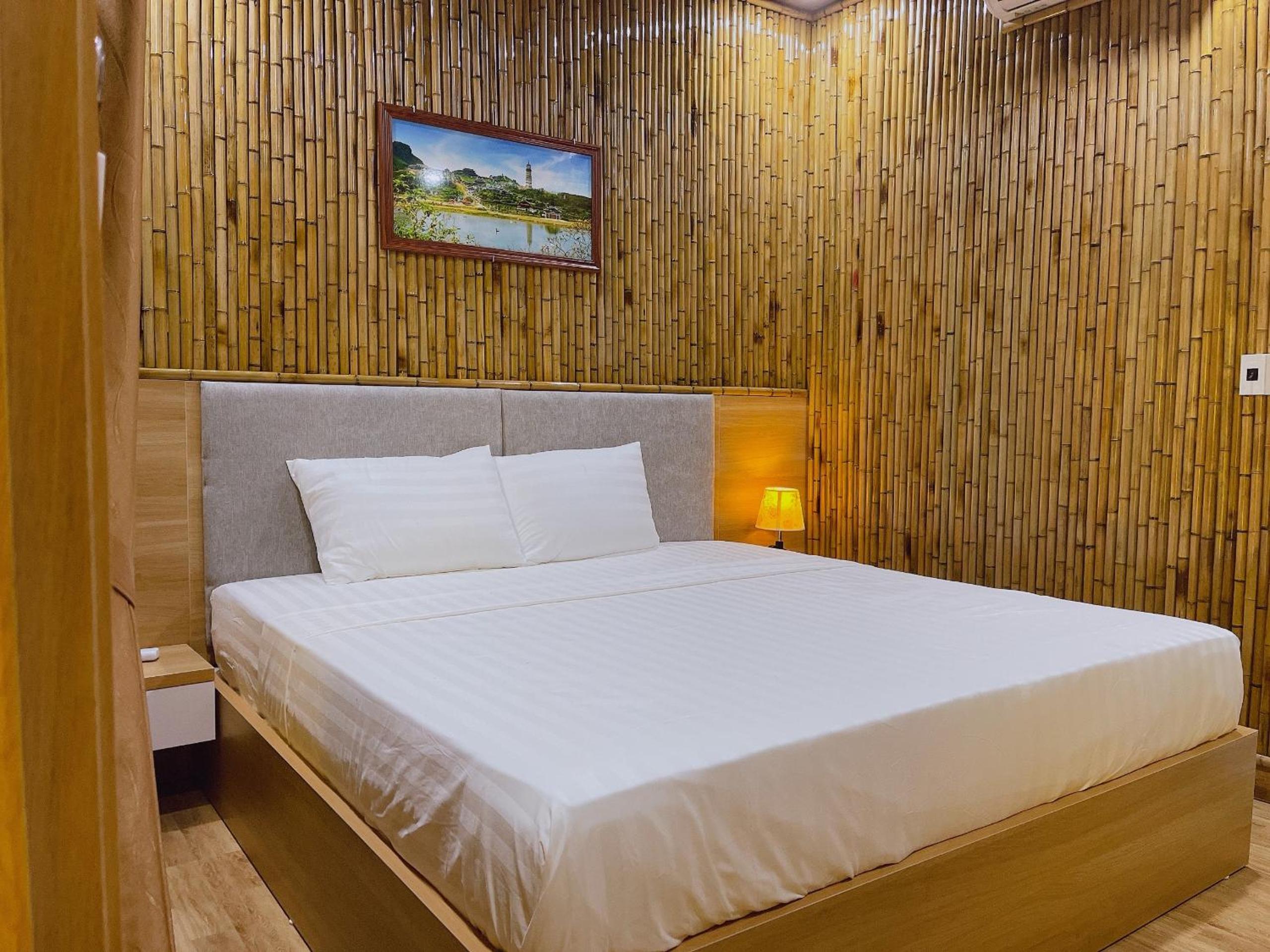 Deluxe Room - Photo 1