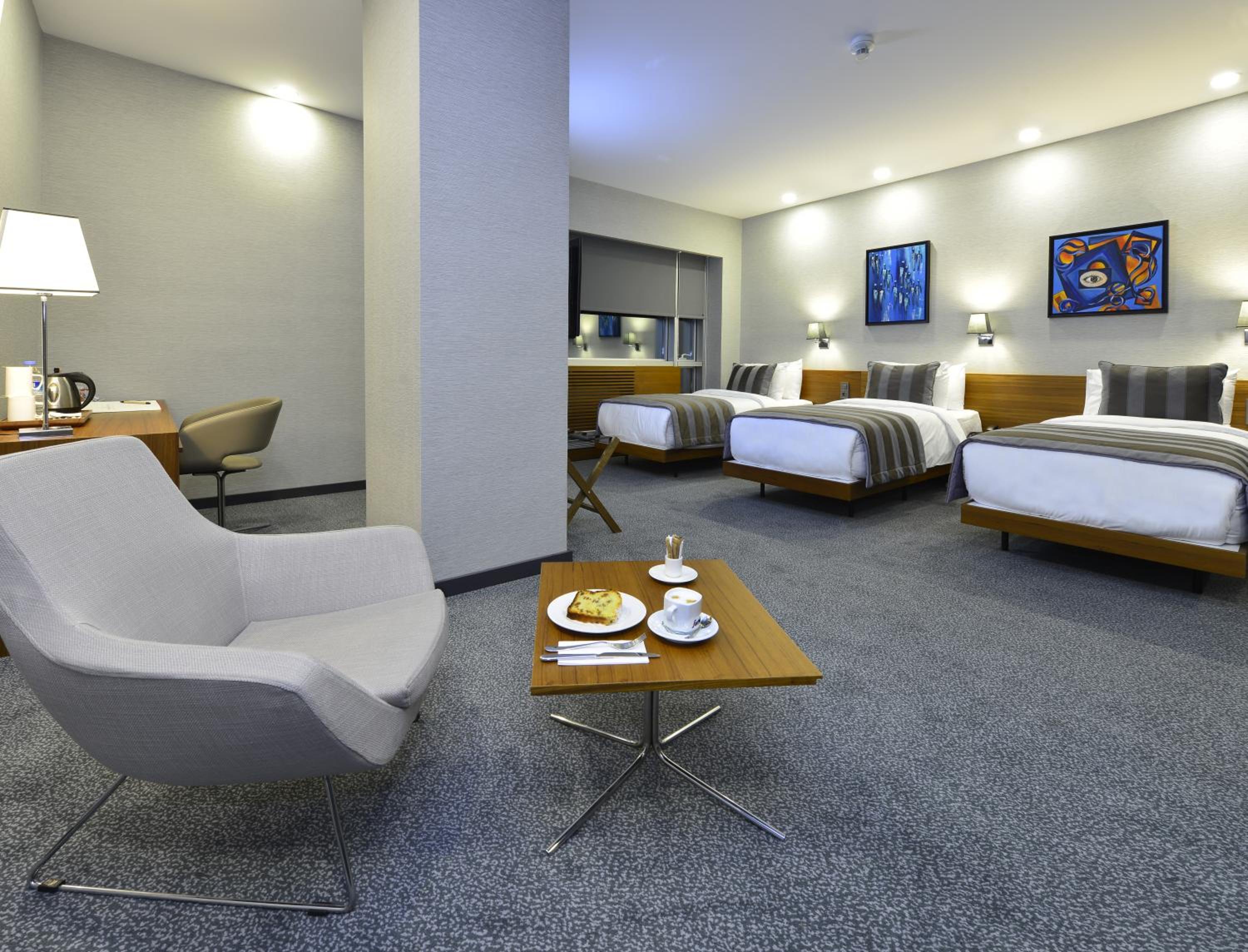 Standard Triple Room photo 2