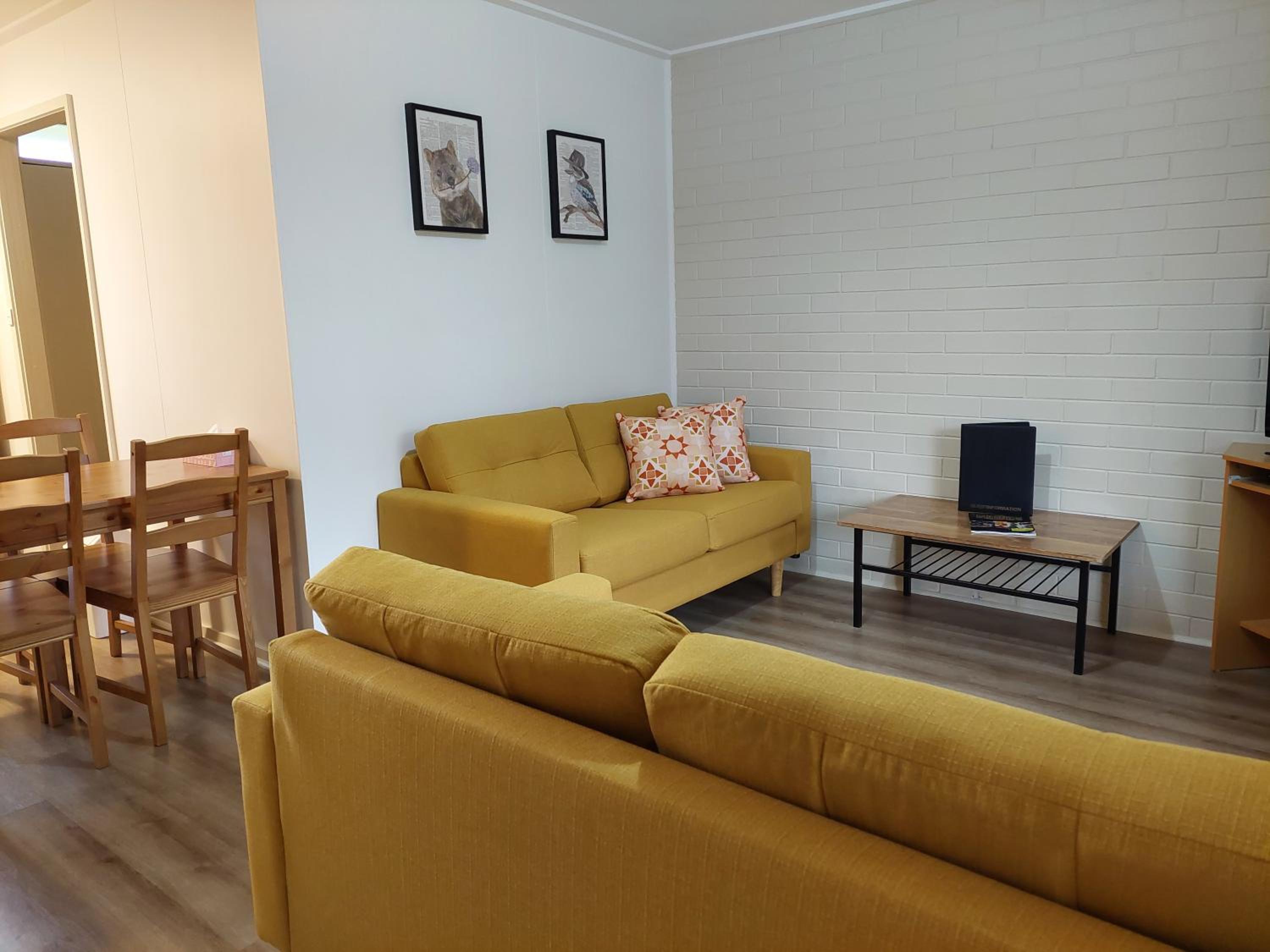 Two-Bedroom Apartment with Mountain View photo 1