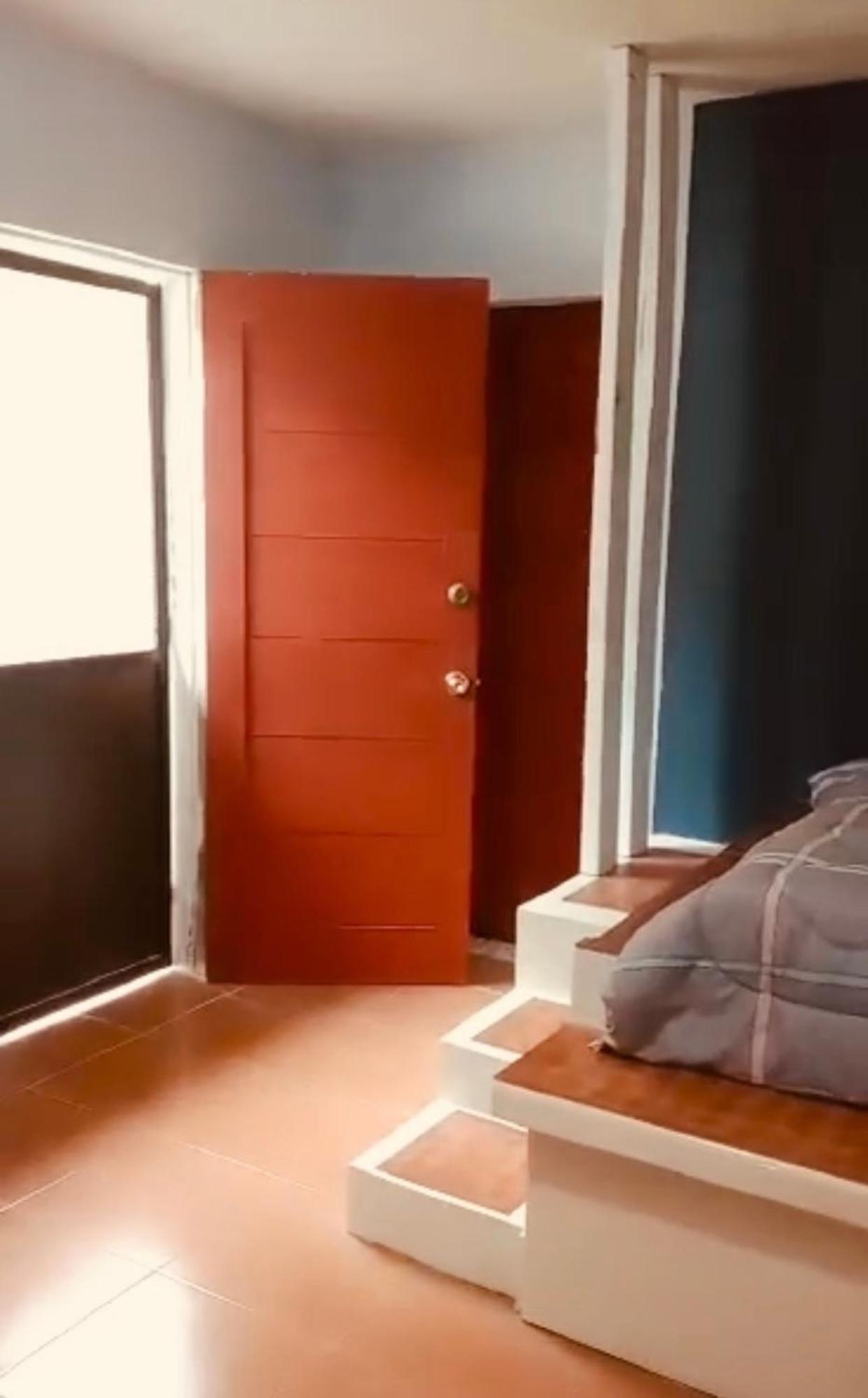 One-Bedroom House photo 3
