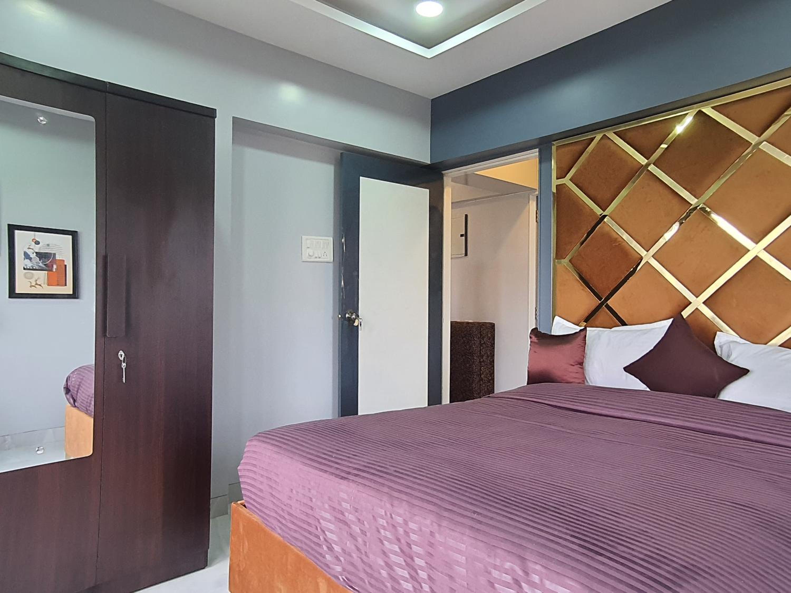 Two-Bedroom Apartment - Photo 12