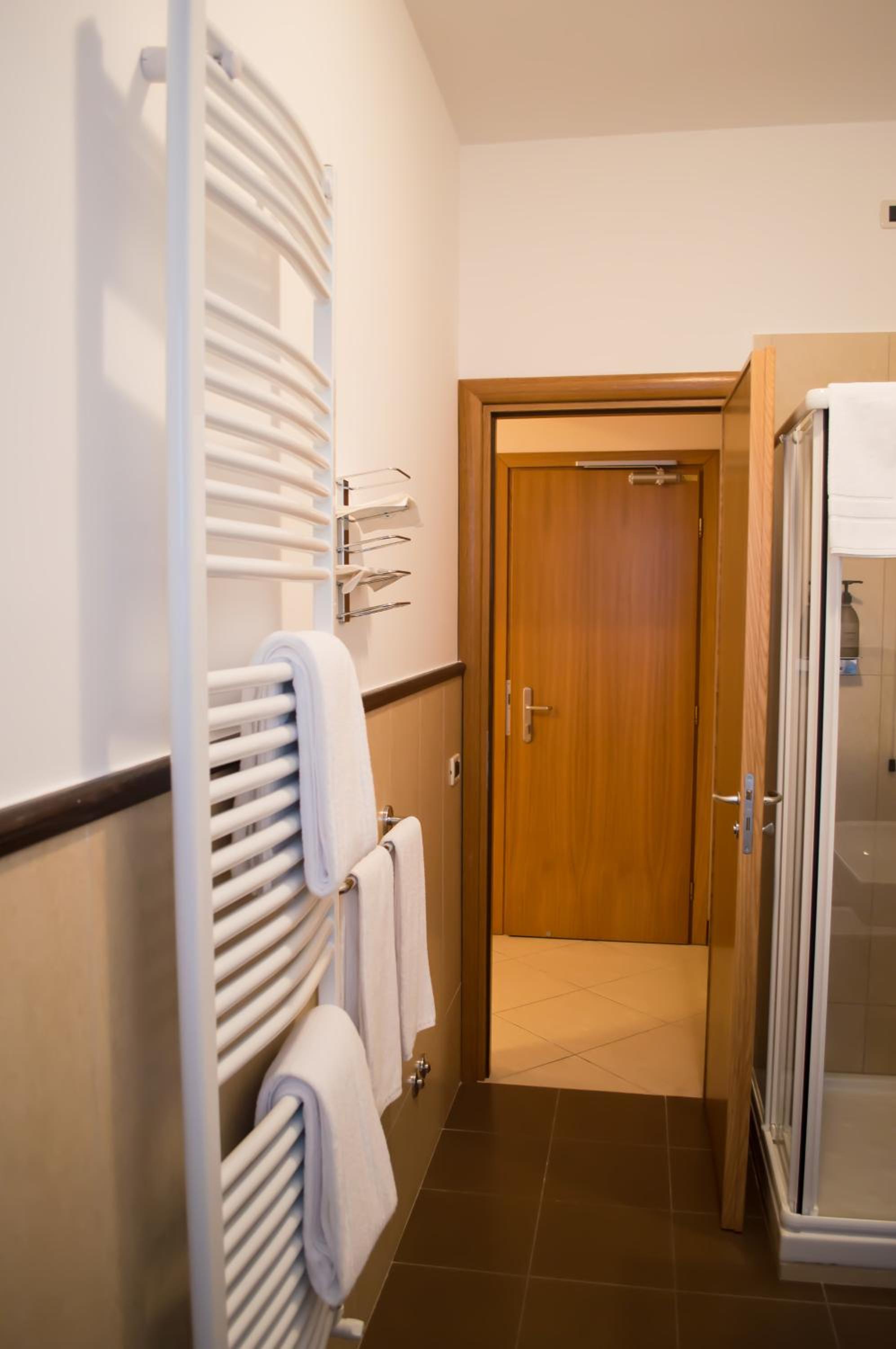 Deluxe Double or Twin Room with Balcony photo 2