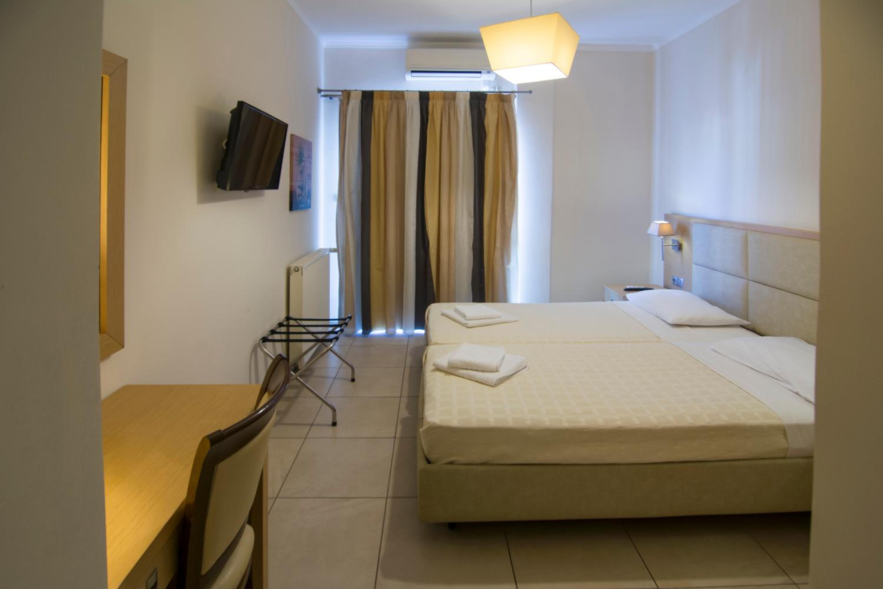 Double Room with Sea View photo 3