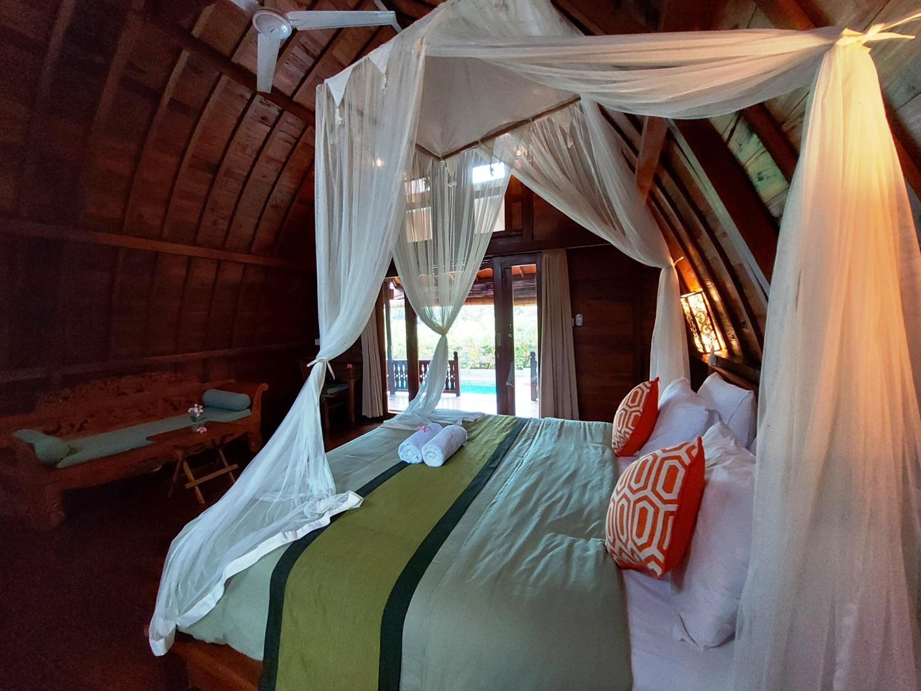 One-Bedroom Villa - Photo 24