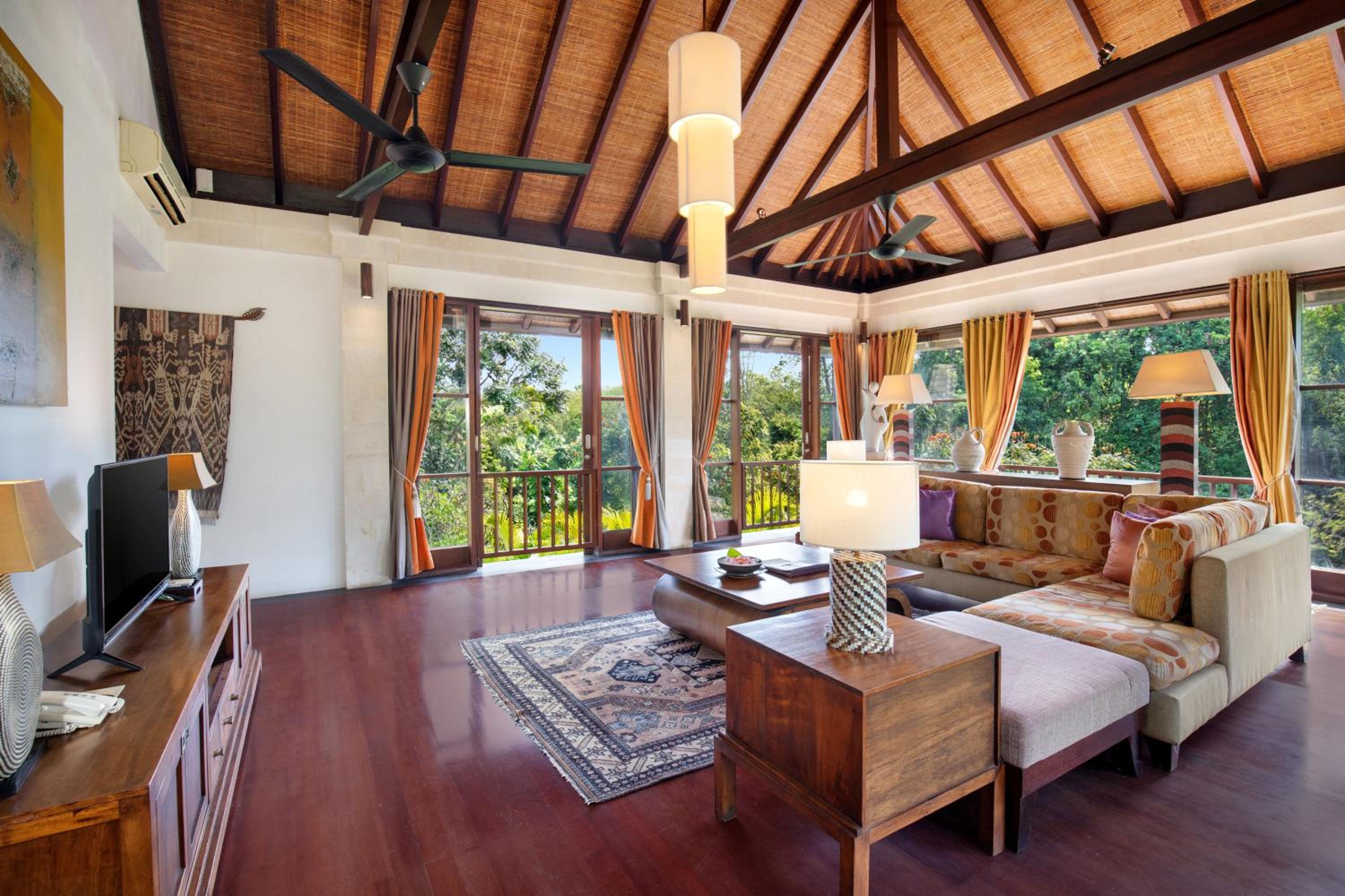 Four-Bedroom Private Pool Villa - Photo 4
