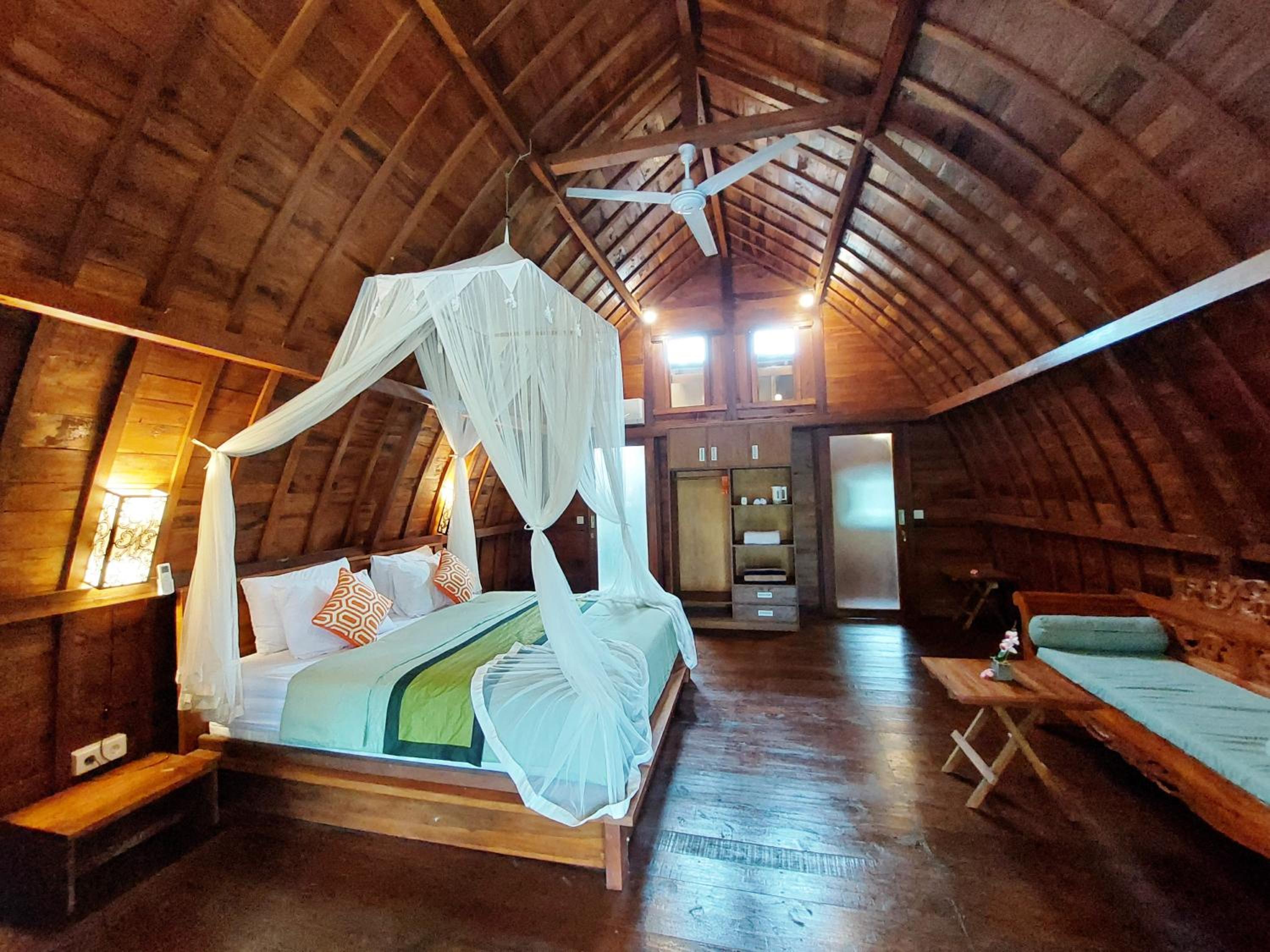 One-Bedroom Villa - Photo 12