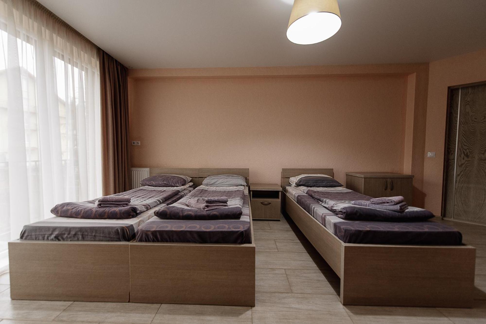 Deluxe Triple Room photo 2