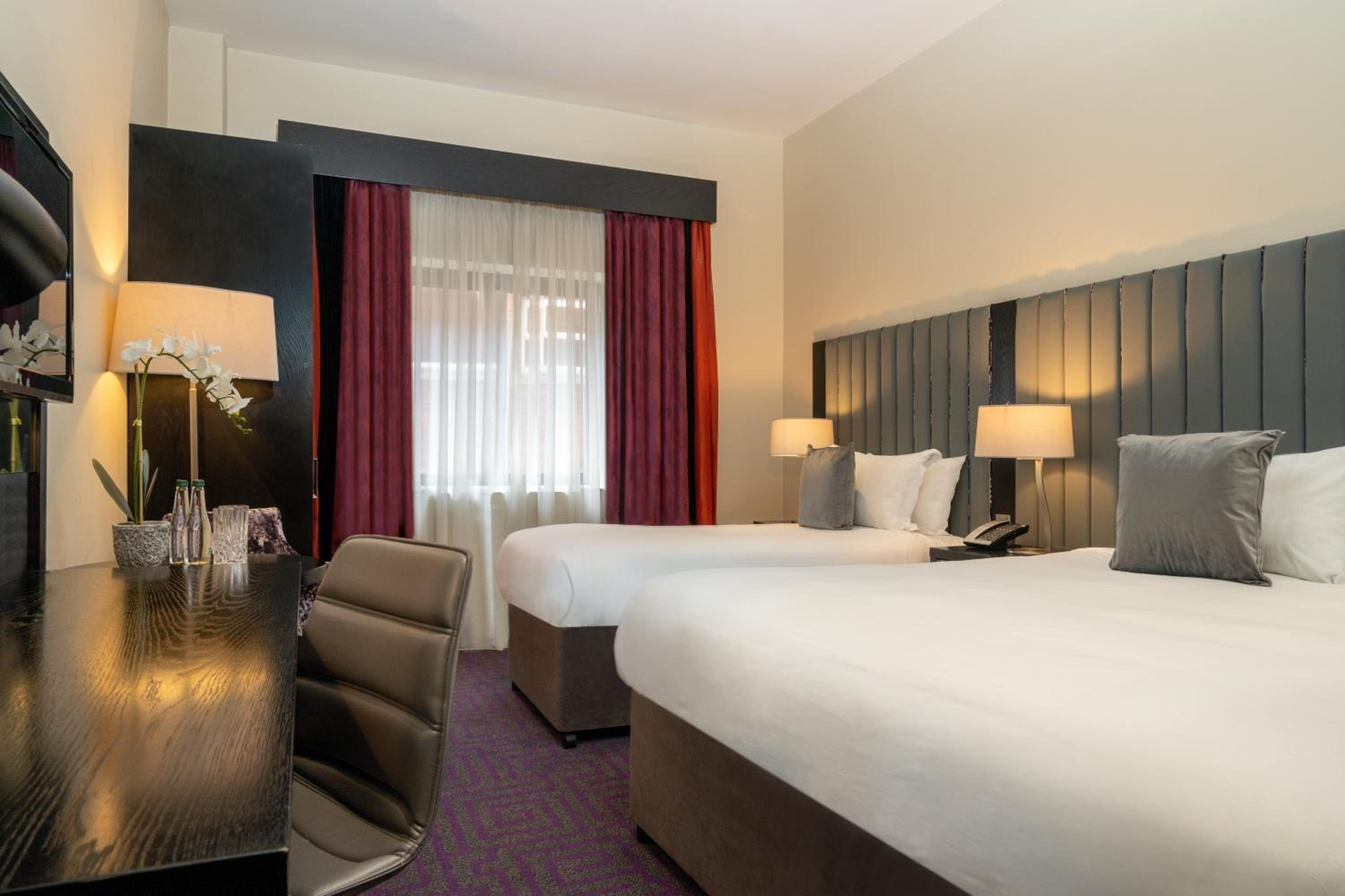 Classic Triple Room - Photo 1