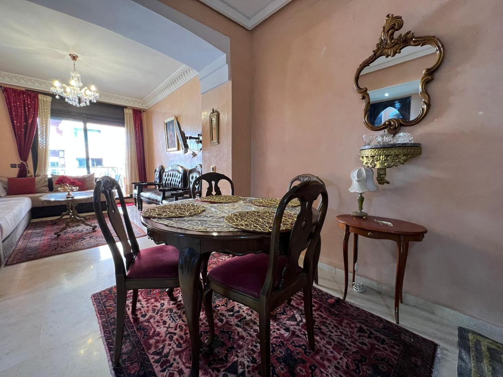 One-Bedroom Apartment - Photo 14