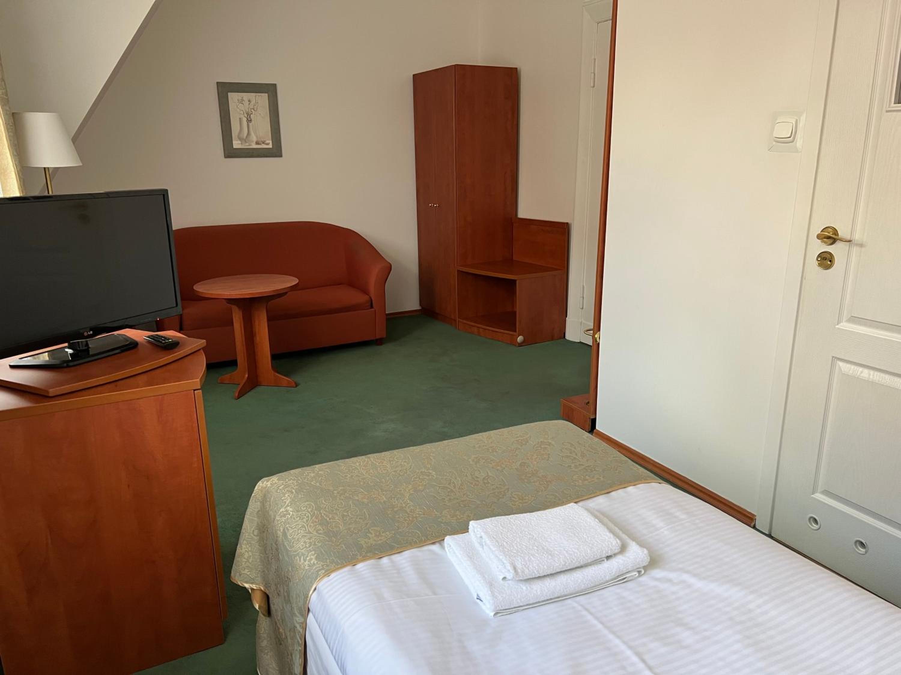 Single Room