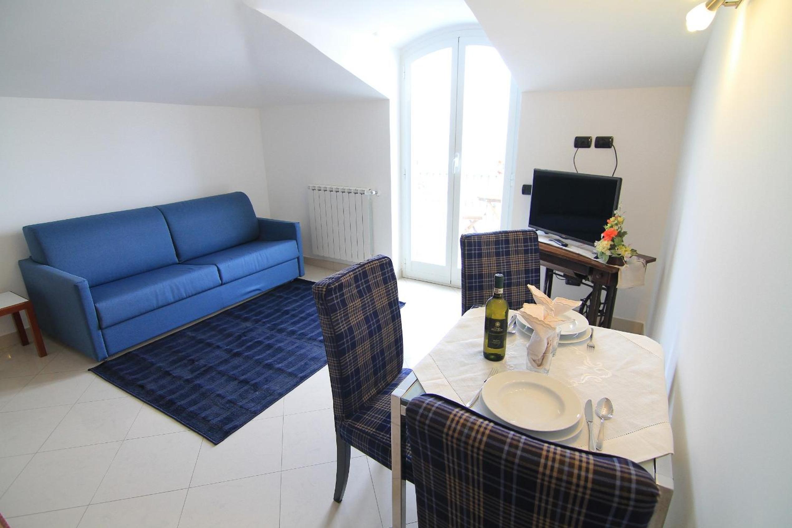 Studio Apartment with Sea View