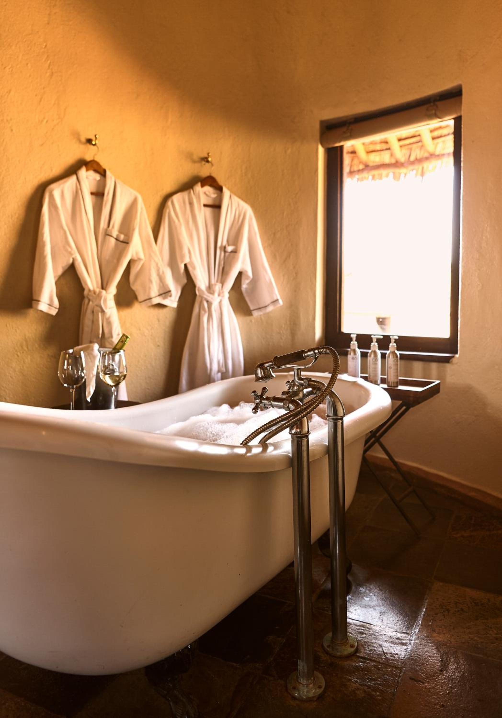 Standard Twin Room with Mountain View photo 3