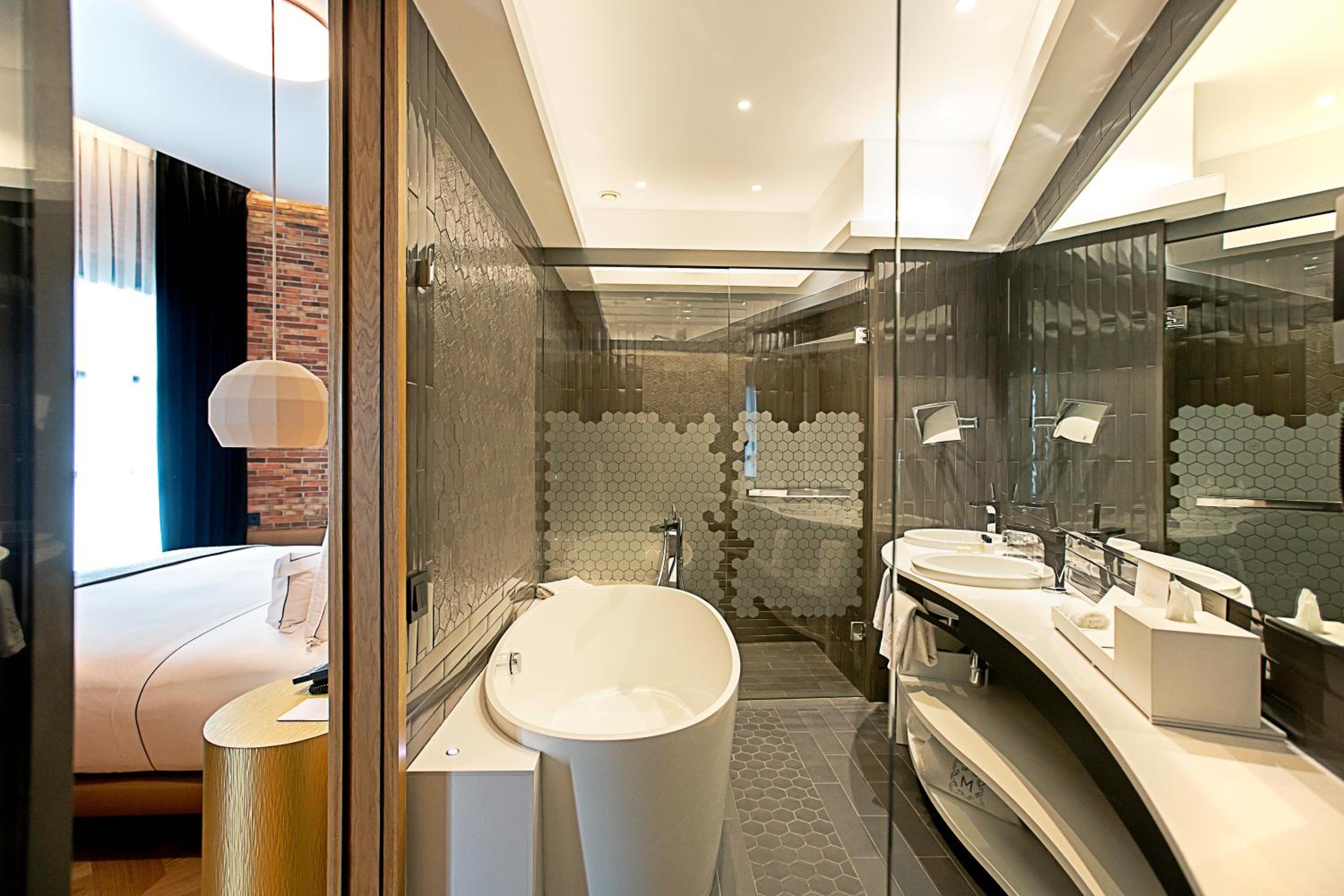 Penthouse Suite