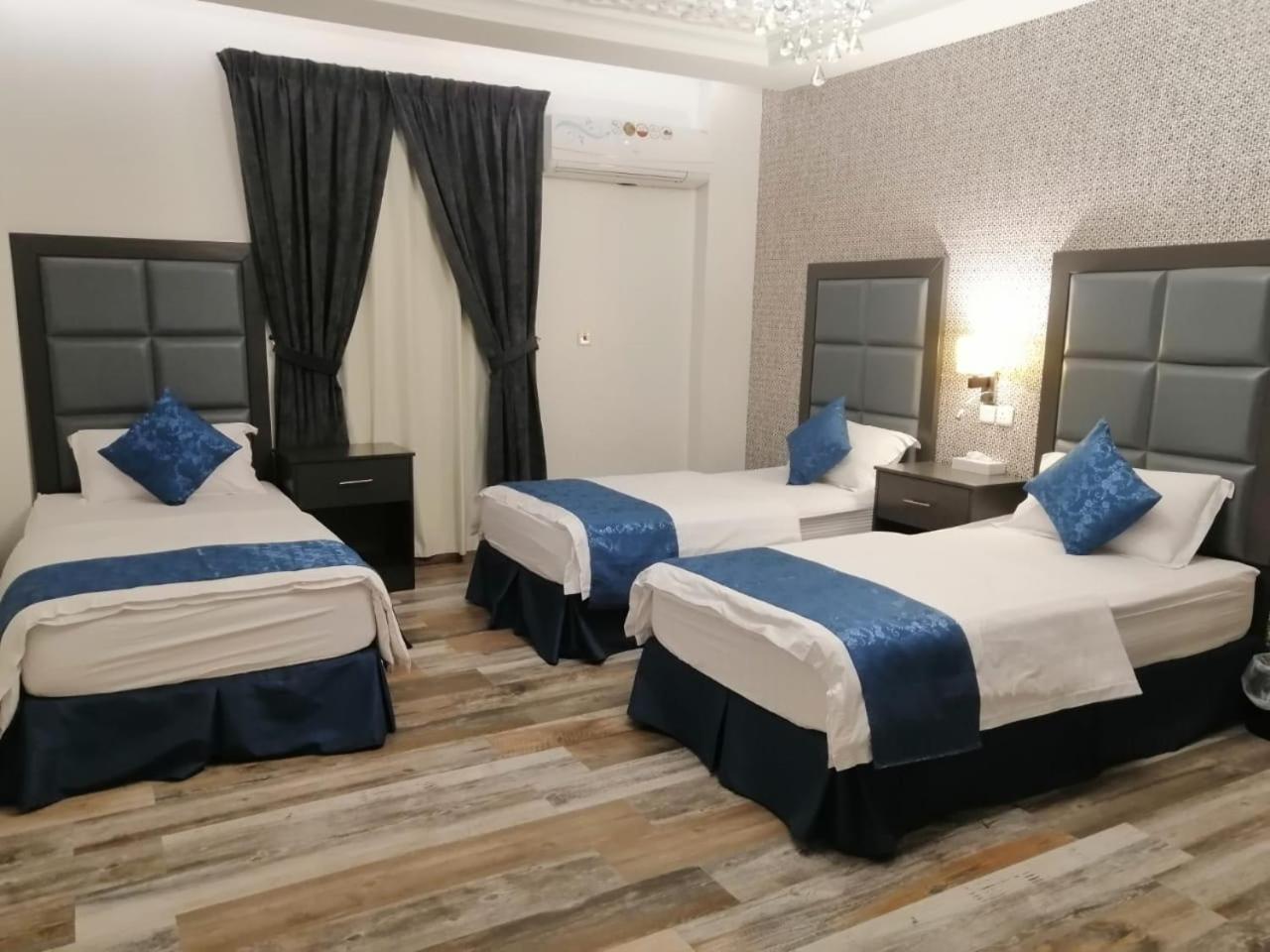 Luxury Triple Room