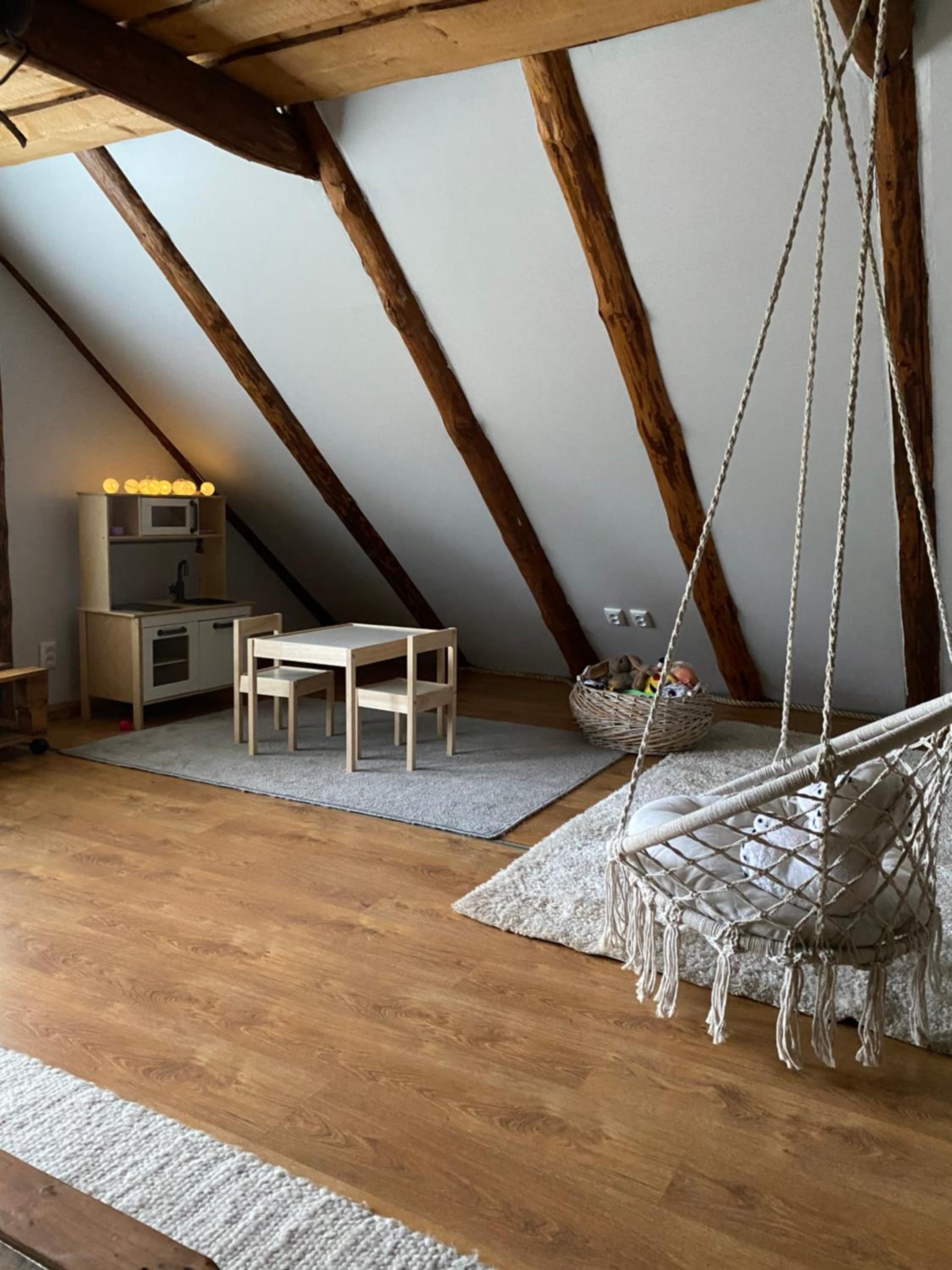 Four-Bedroom House - Photo 7