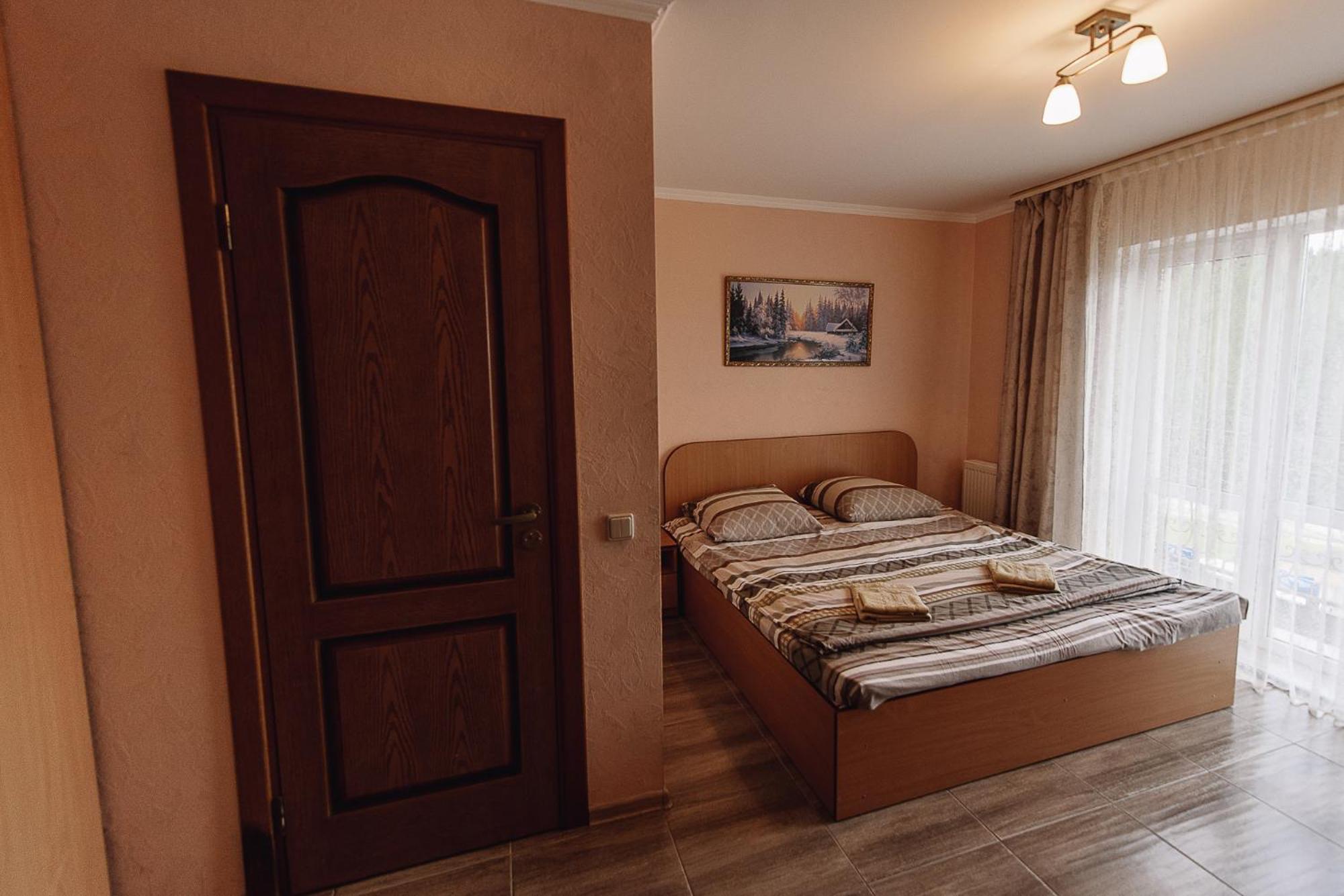 Double or Twin Room with Swimming Pool Access
