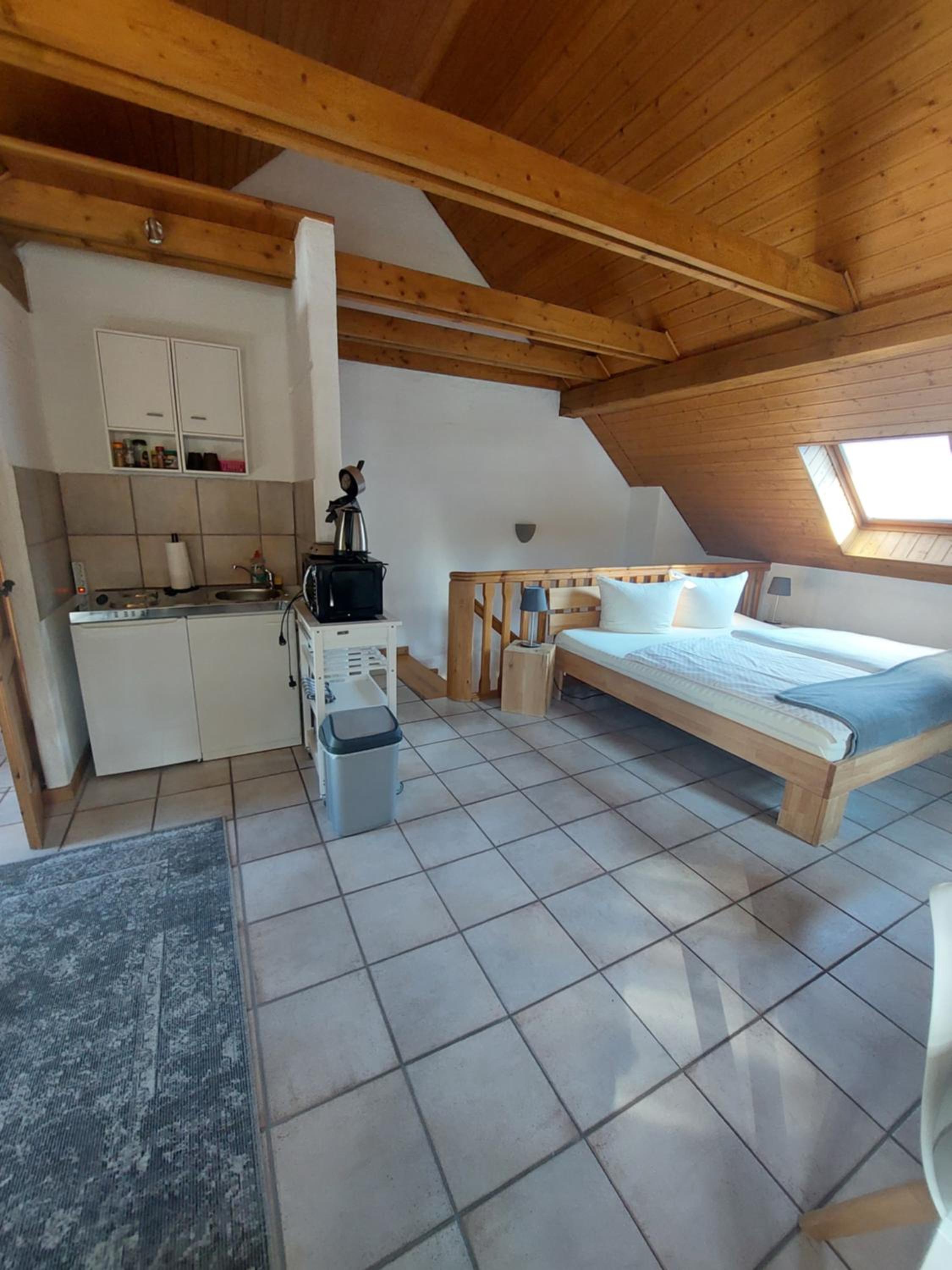Apartment with Balcony photo 2