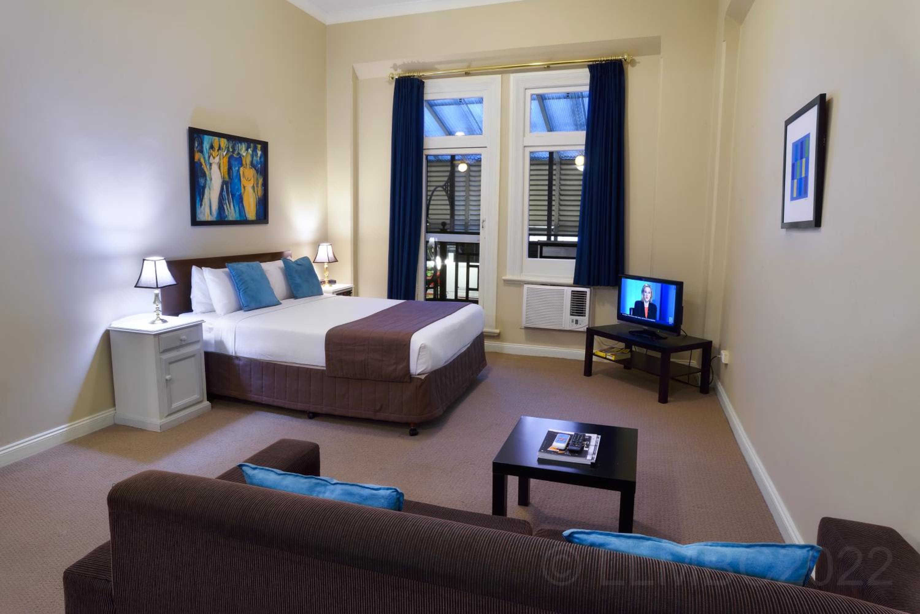 Economy Apartment photo 1