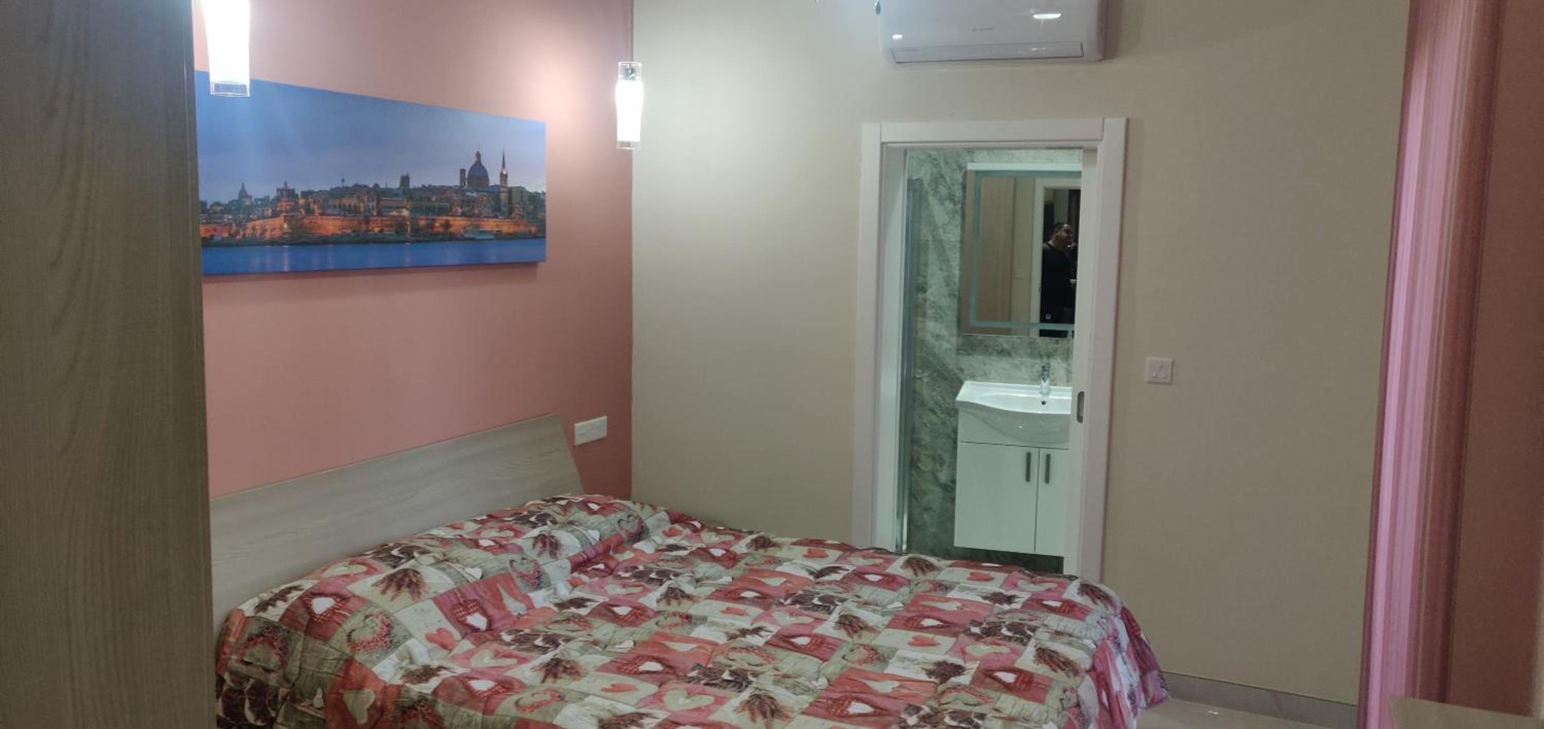 Three-Bedroom Apartment - Photo 7