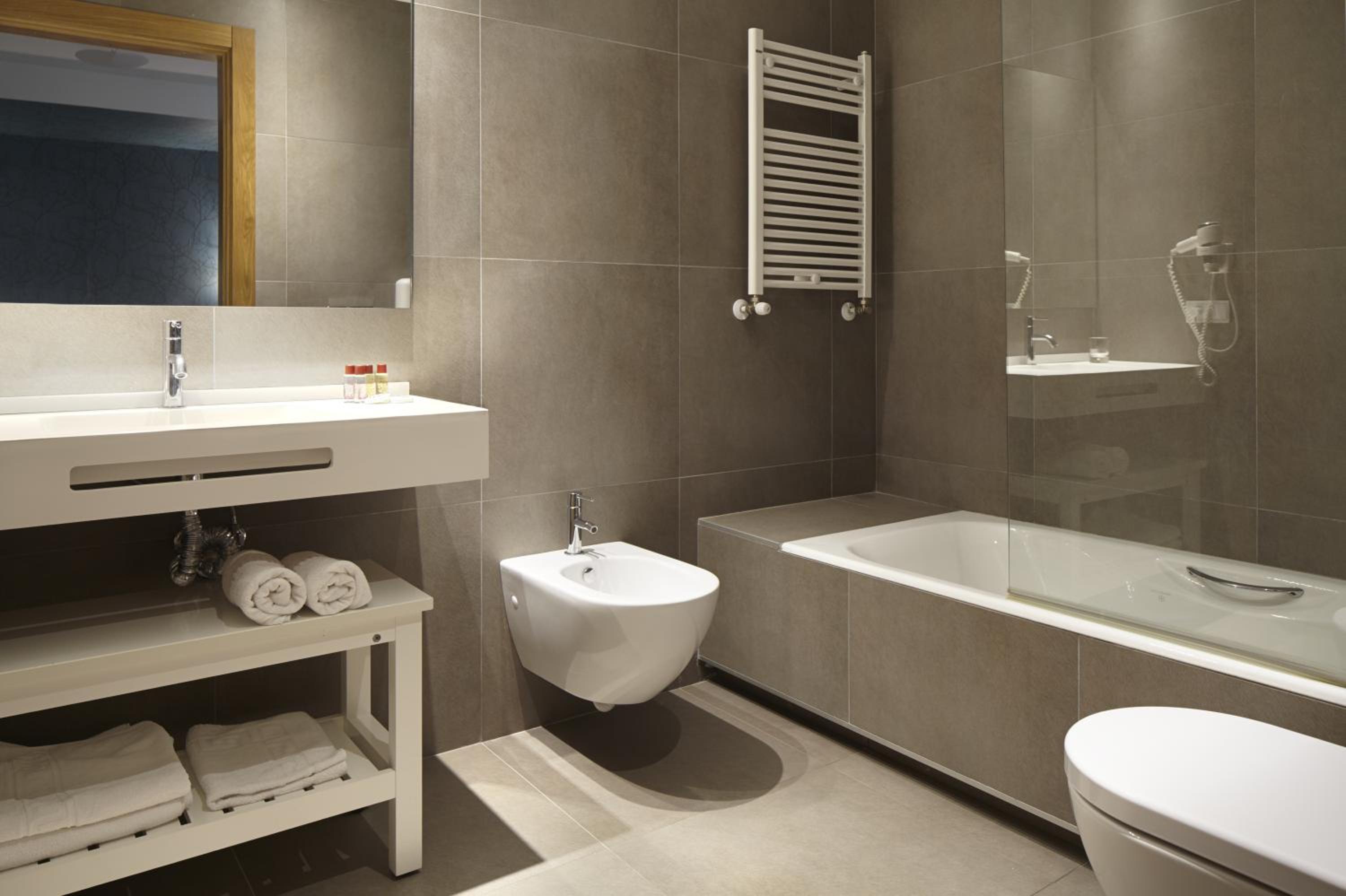 Double or Twin Room photo 2