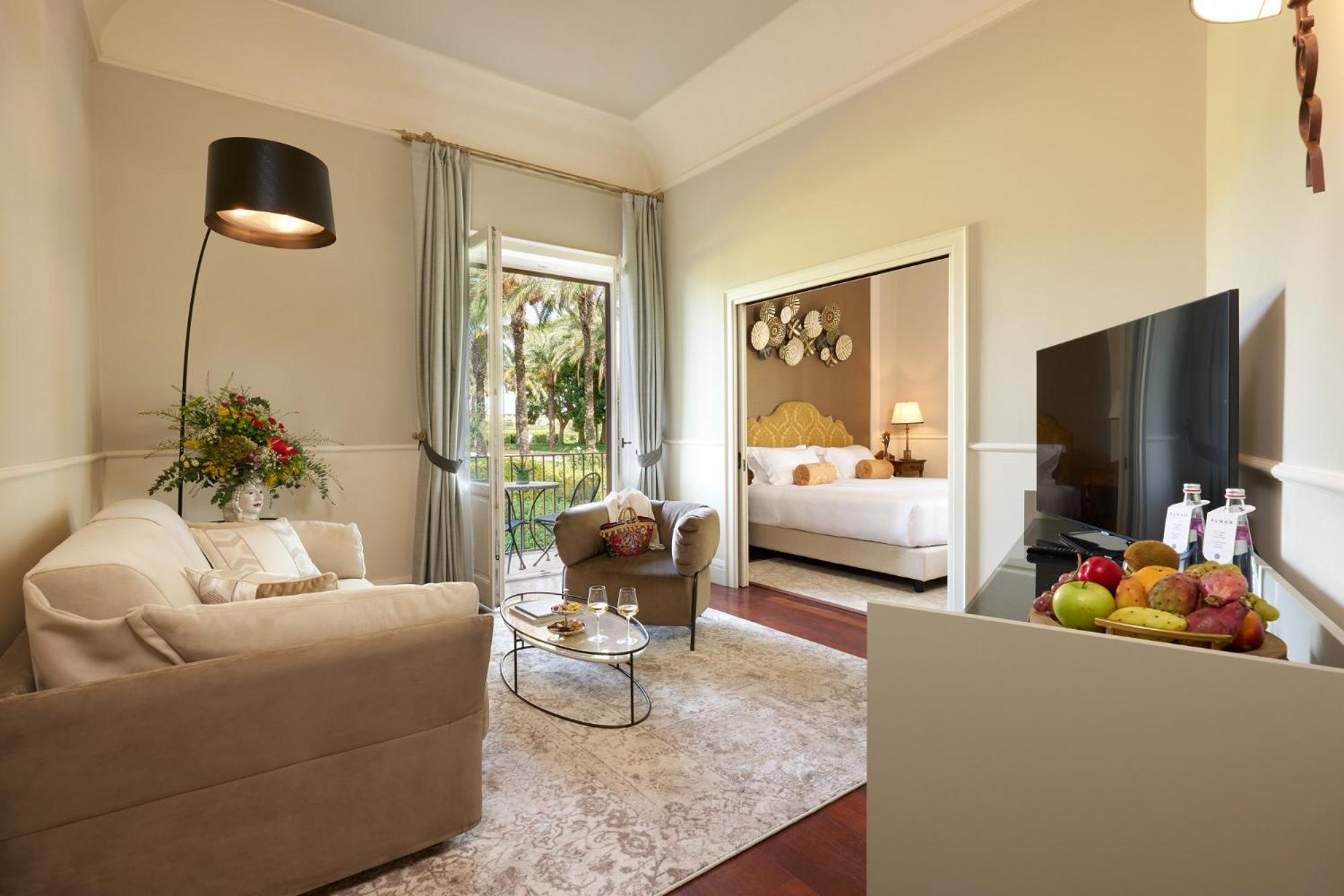 Suite with Garden View - Photo 1