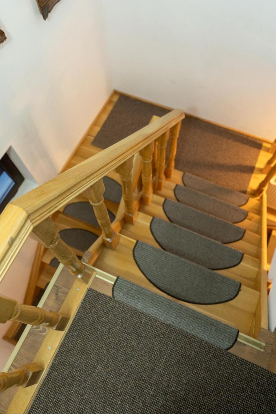 Four-Bedroom House - Photo 3