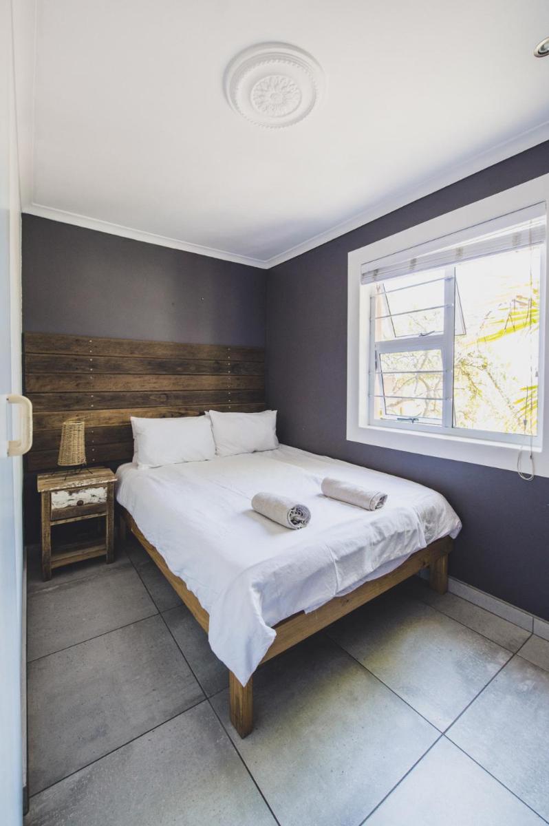 Budget Double Room - Photo 1