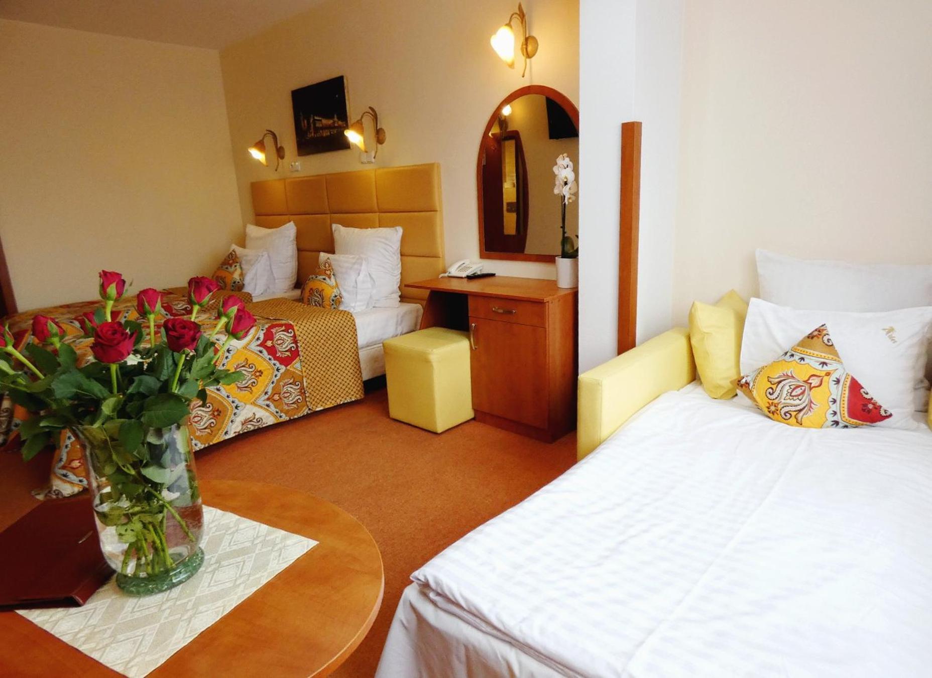 Superior Triple Room - Photo 18