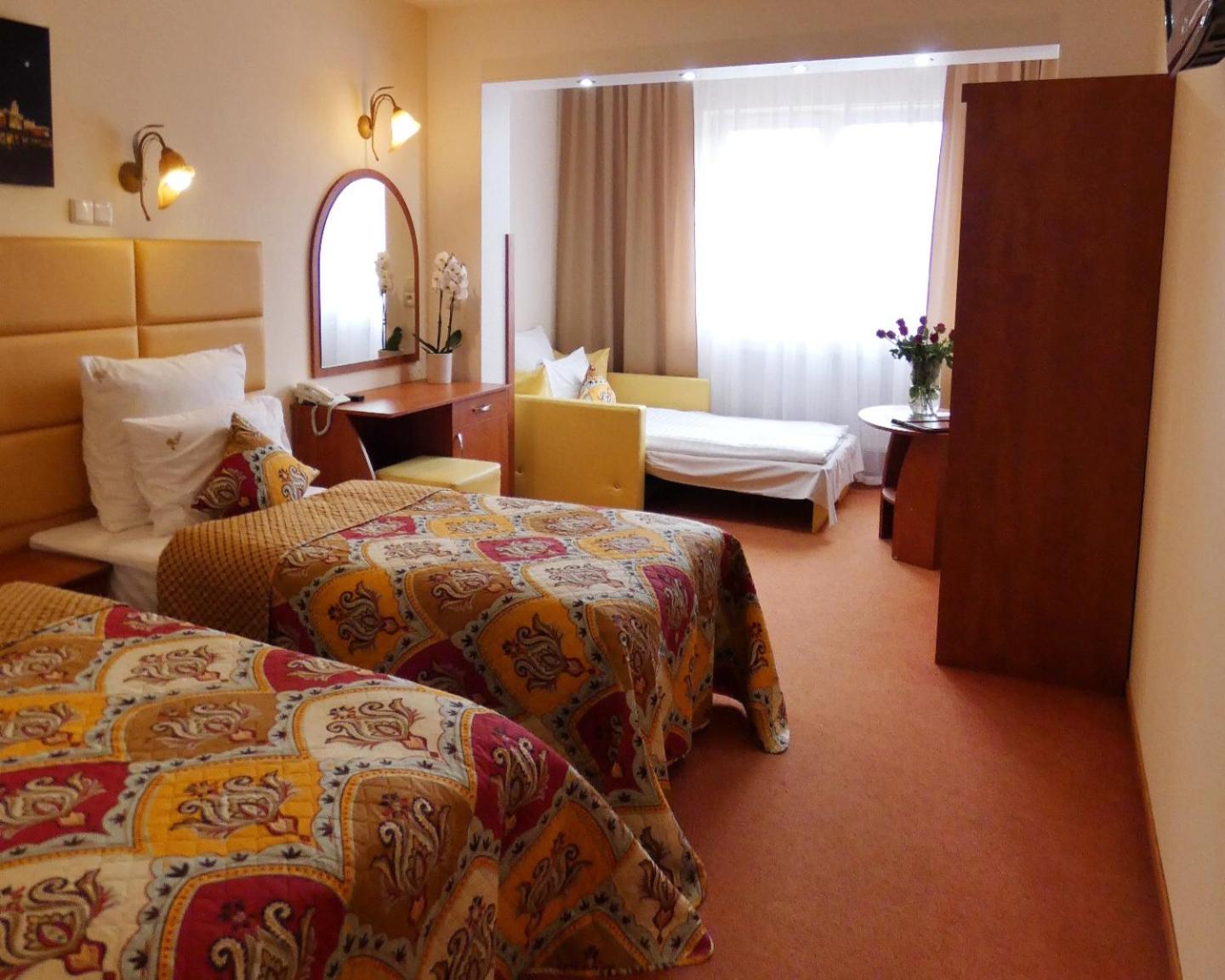 Superior Triple Room - Photo 19