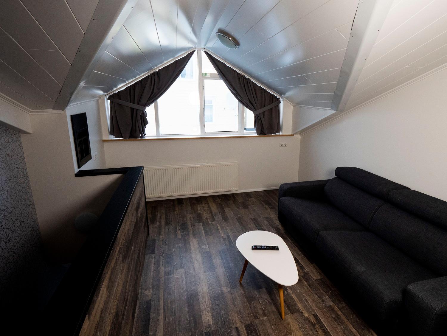 Studio Apartment photo 3