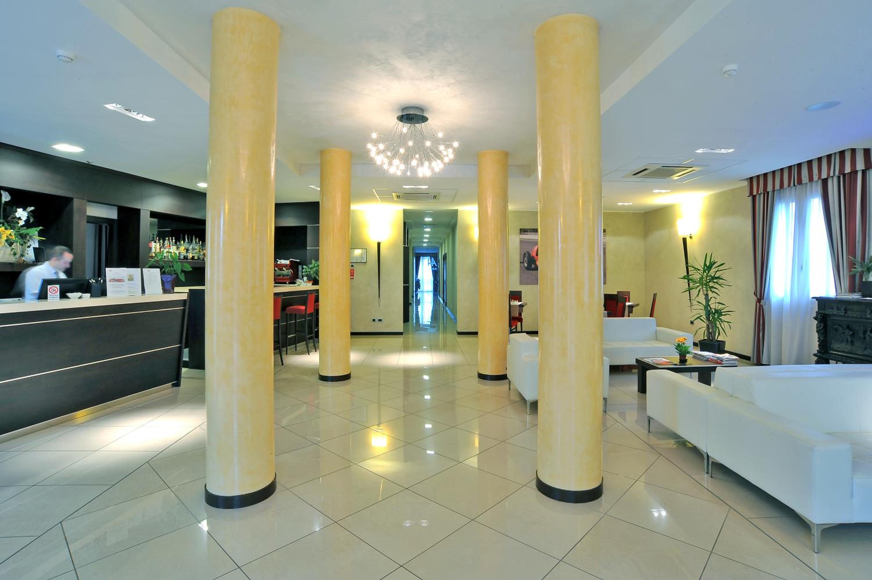 Double or Twin Room photo 2