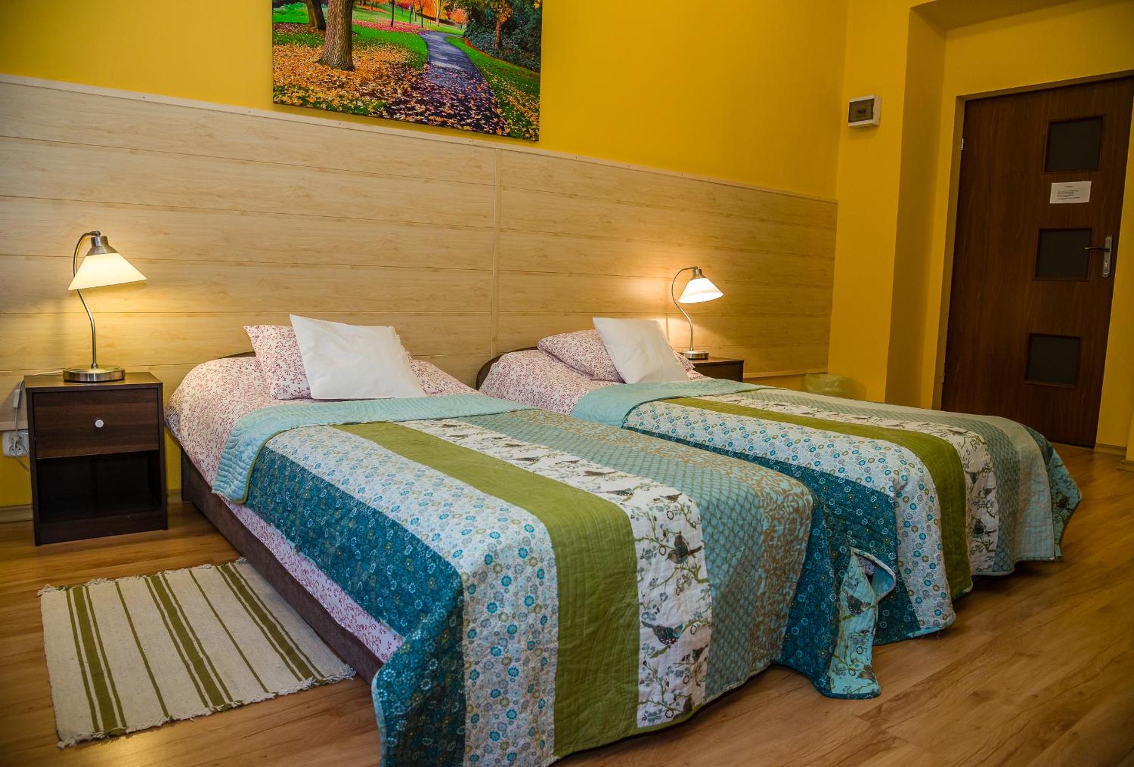 Triple Room with City View - Photo 5