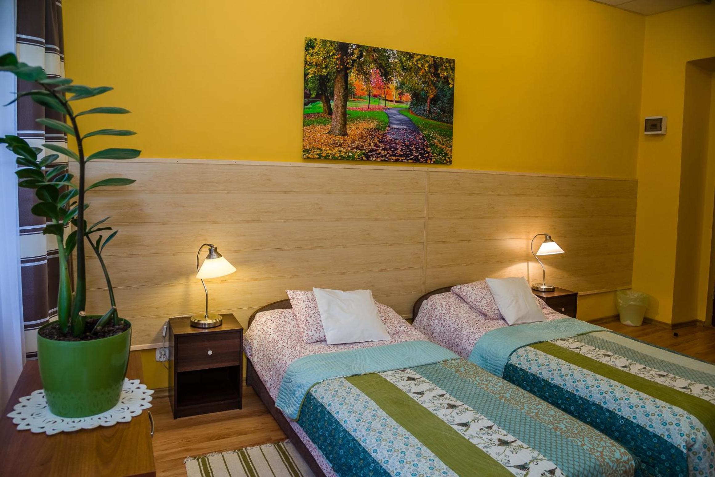 Triple Room with City View - Photo 6