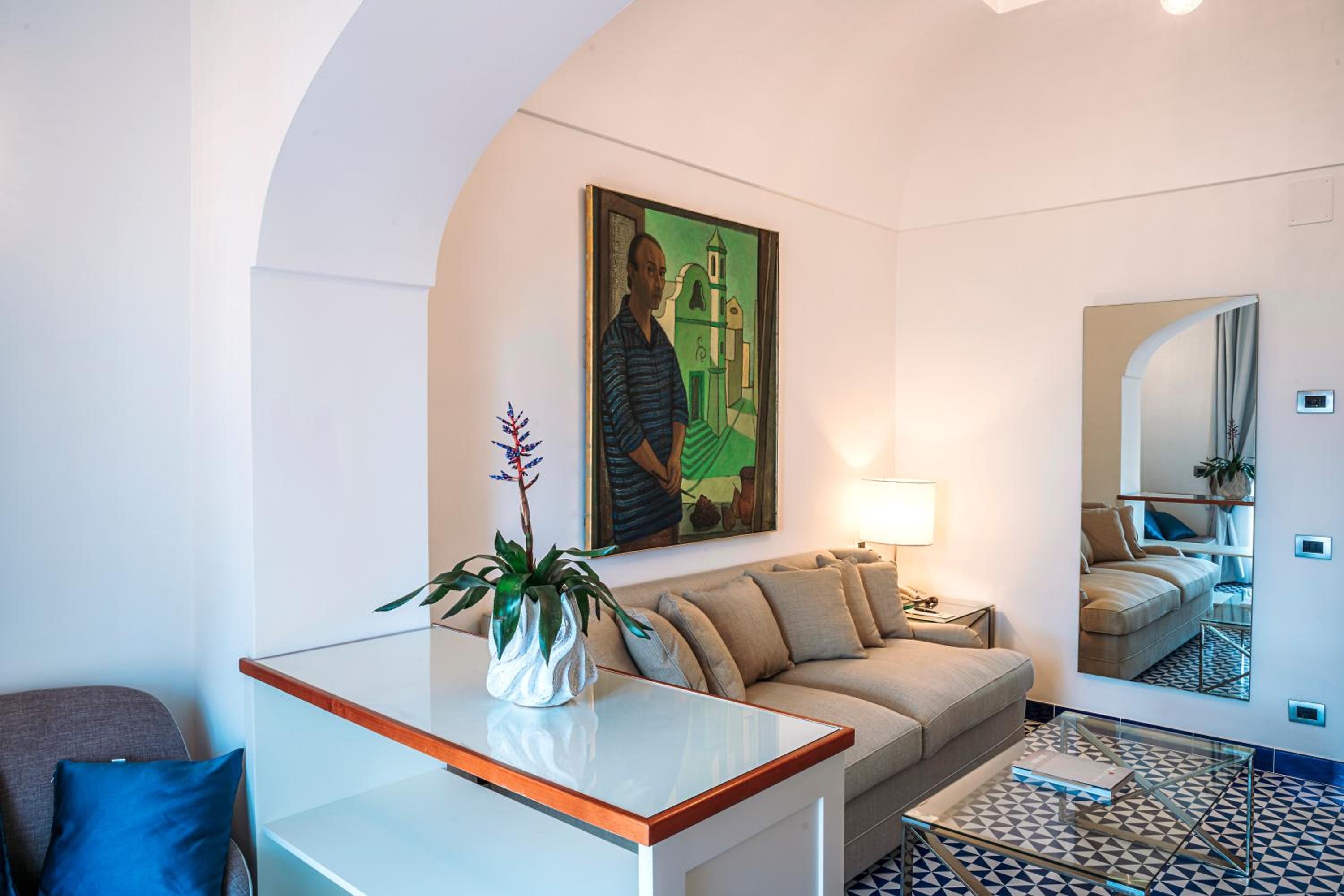 Junior Suite with Garden View - Photo 3