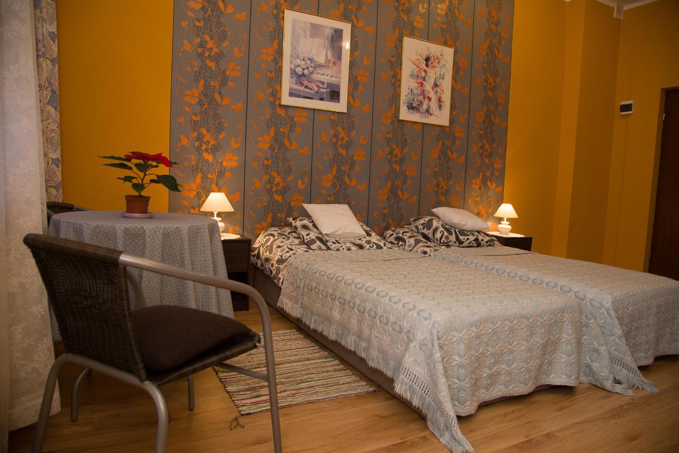 Triple Room with Balcony - Photo 6