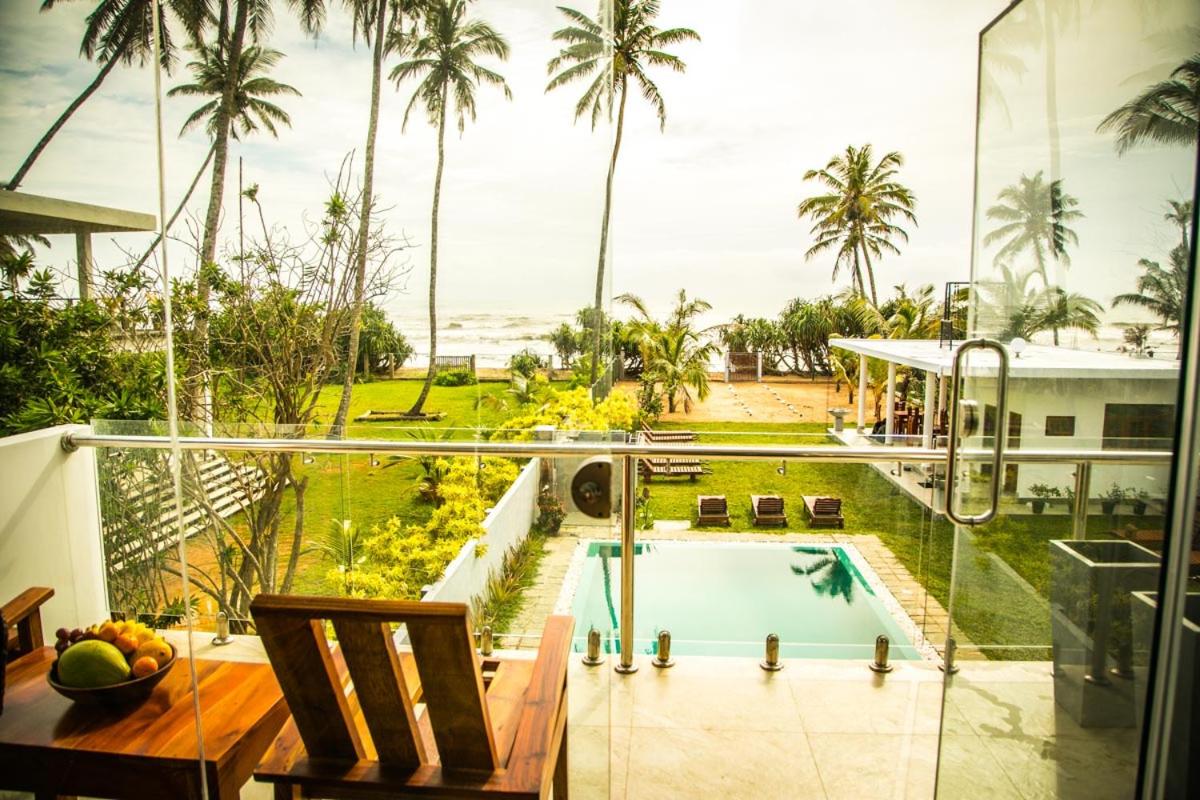 Double Room with Balcony and Sea View photo 2