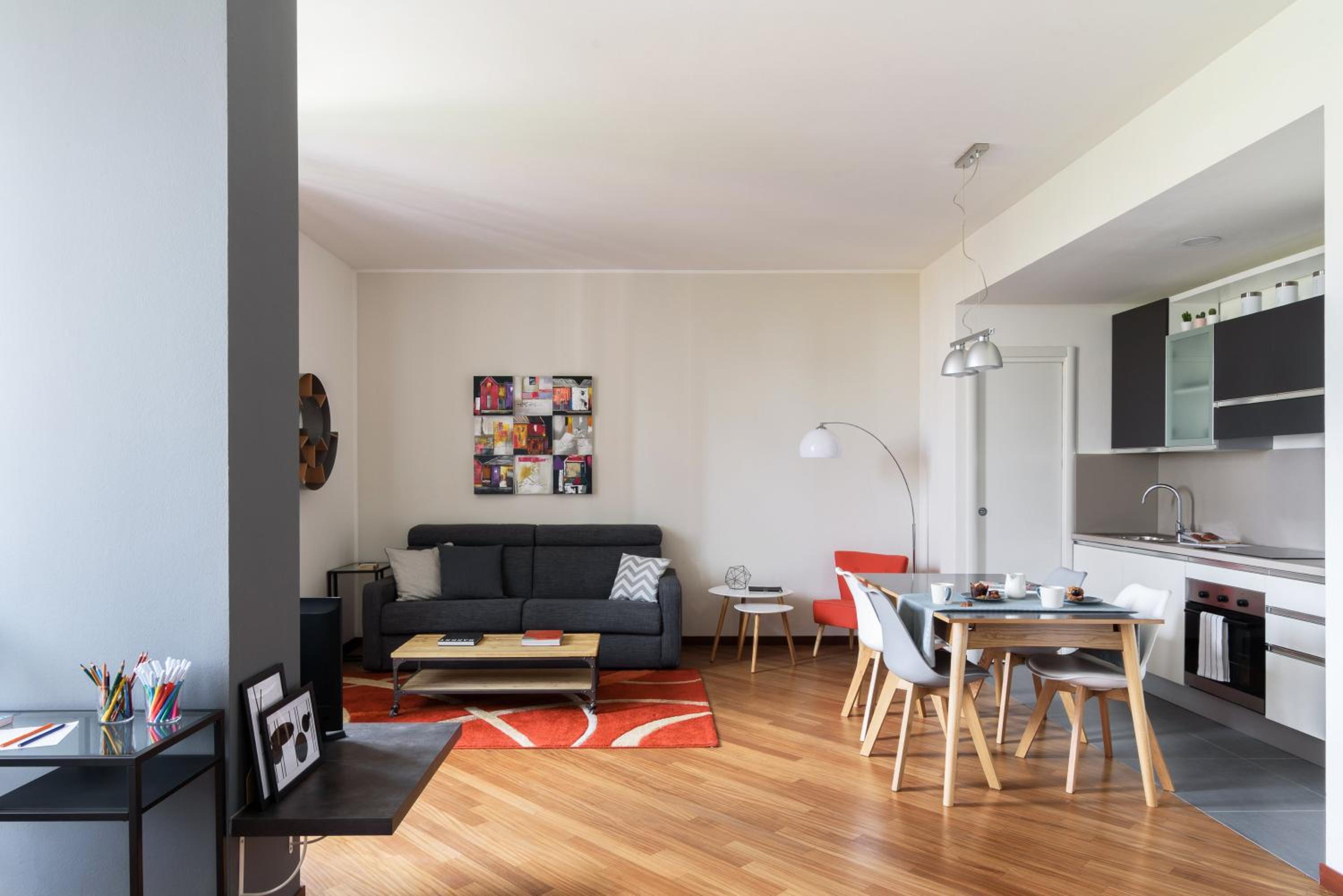 One-Bedroom Apartment