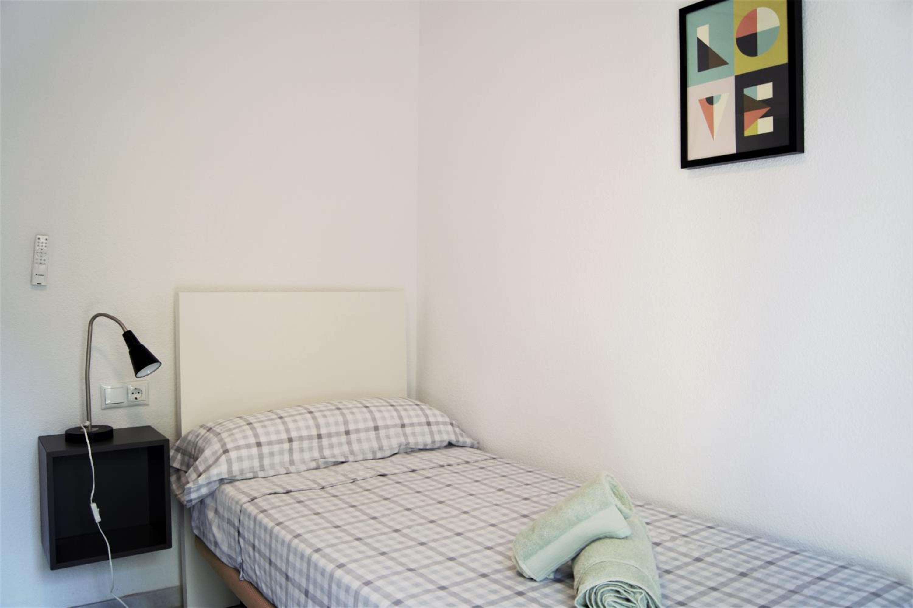 Three-Bedroom Apartment - Photo 22