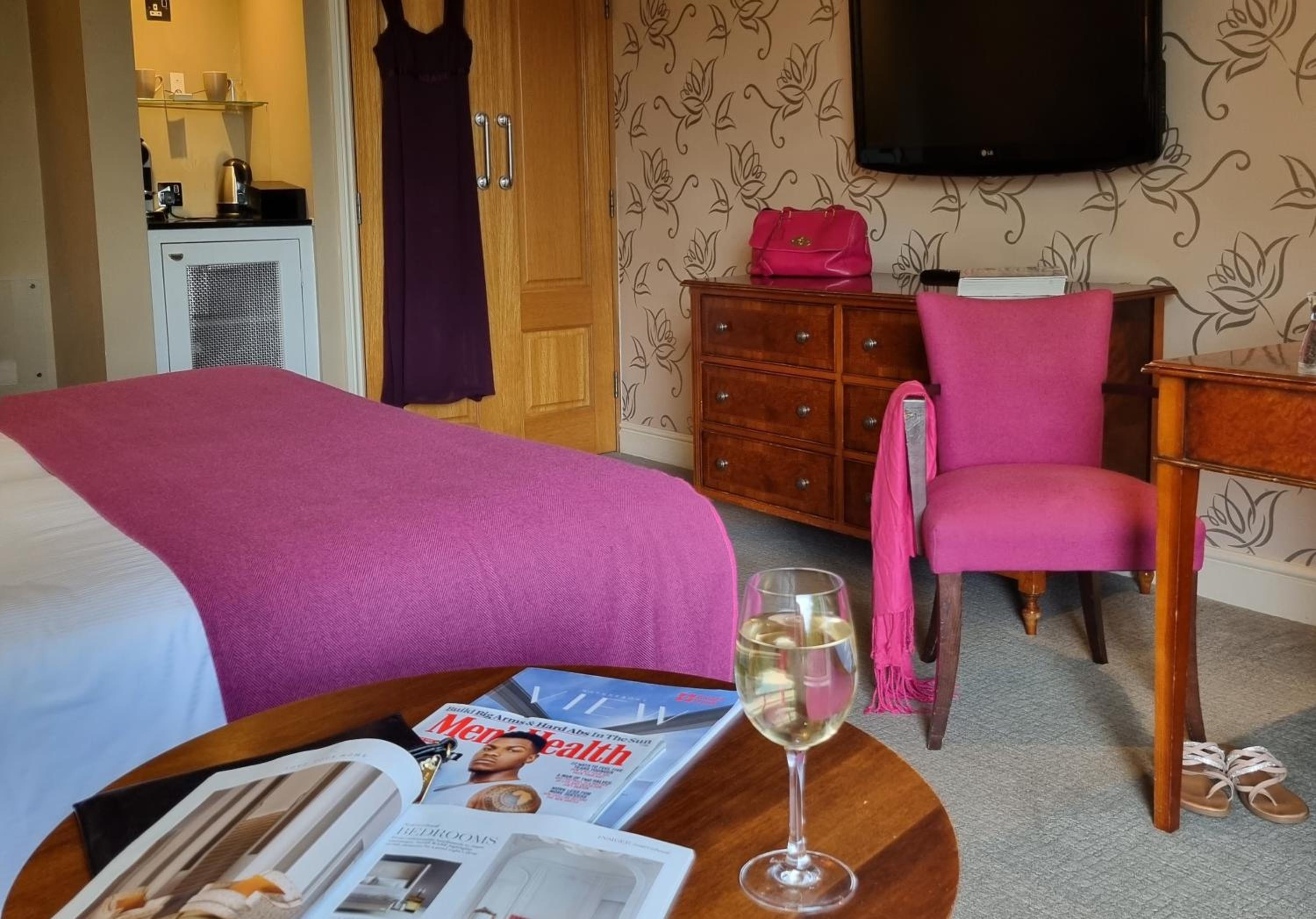 Luxury Super King Room - Photo 1